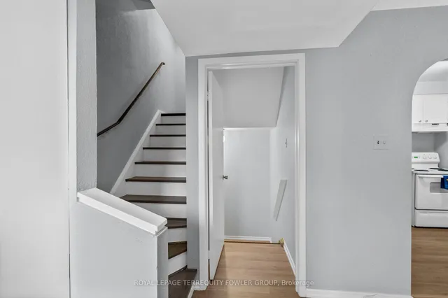 260 John Garland Blvd #224, Toronto 3