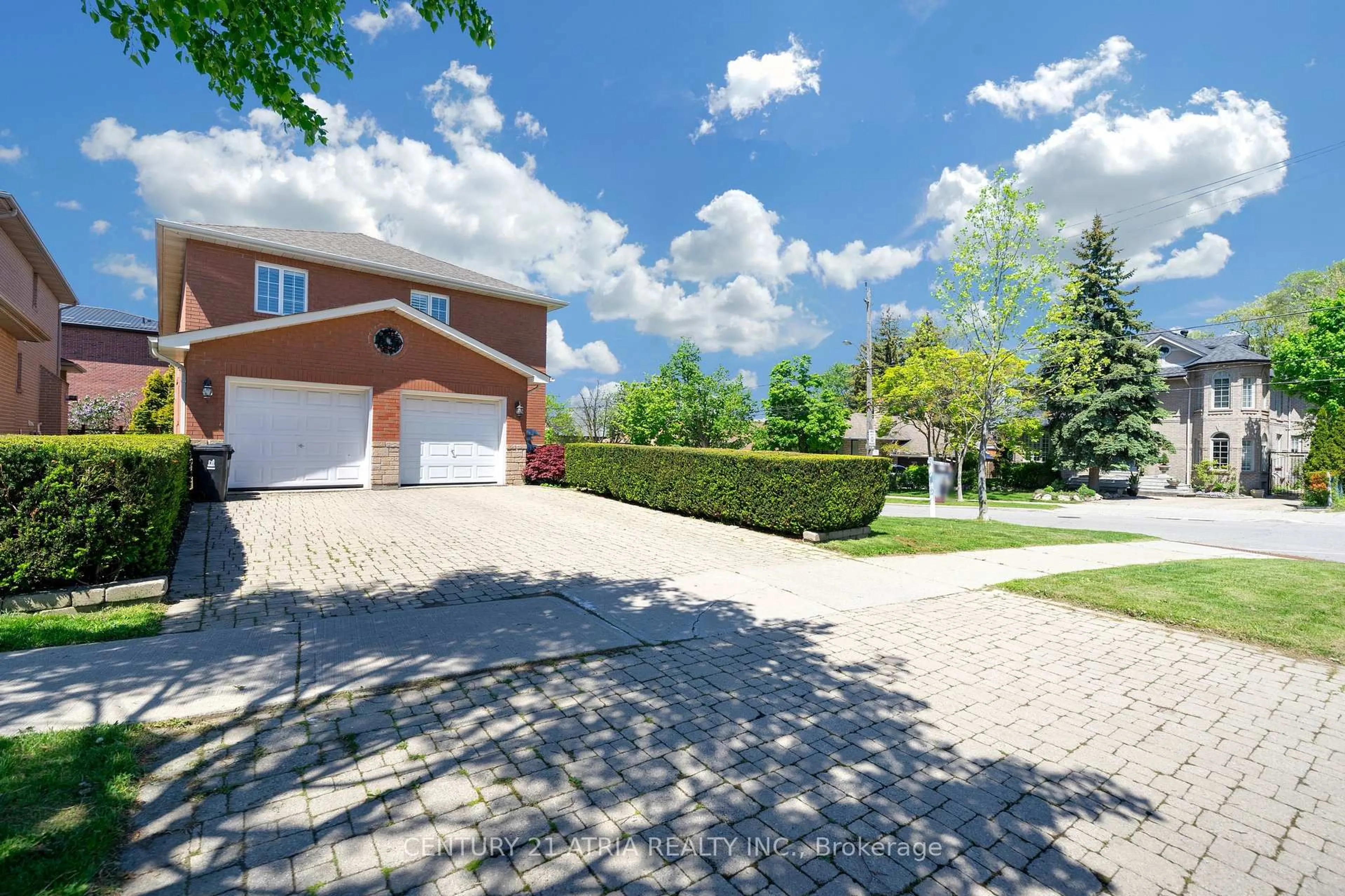 Unknown for 543 Queens Dr, Toronto Ontario M6L 1M9