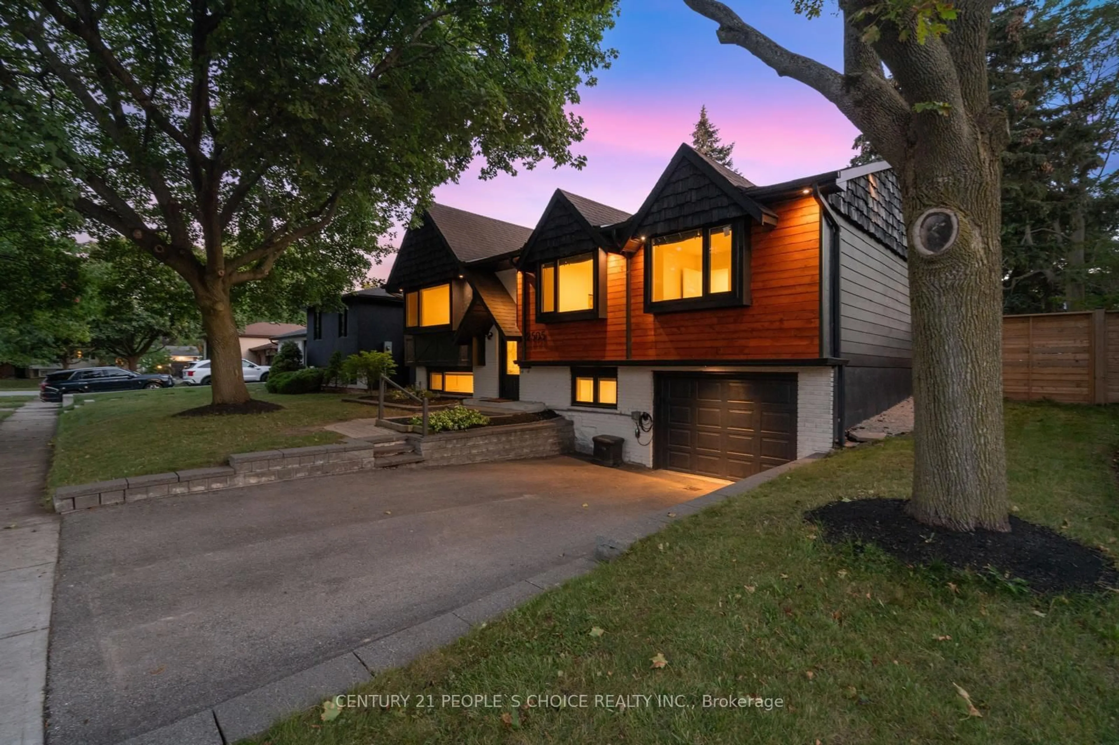 Unknown for 2505 Yarmouth Cres, Oakville Ontario L6L 2M9