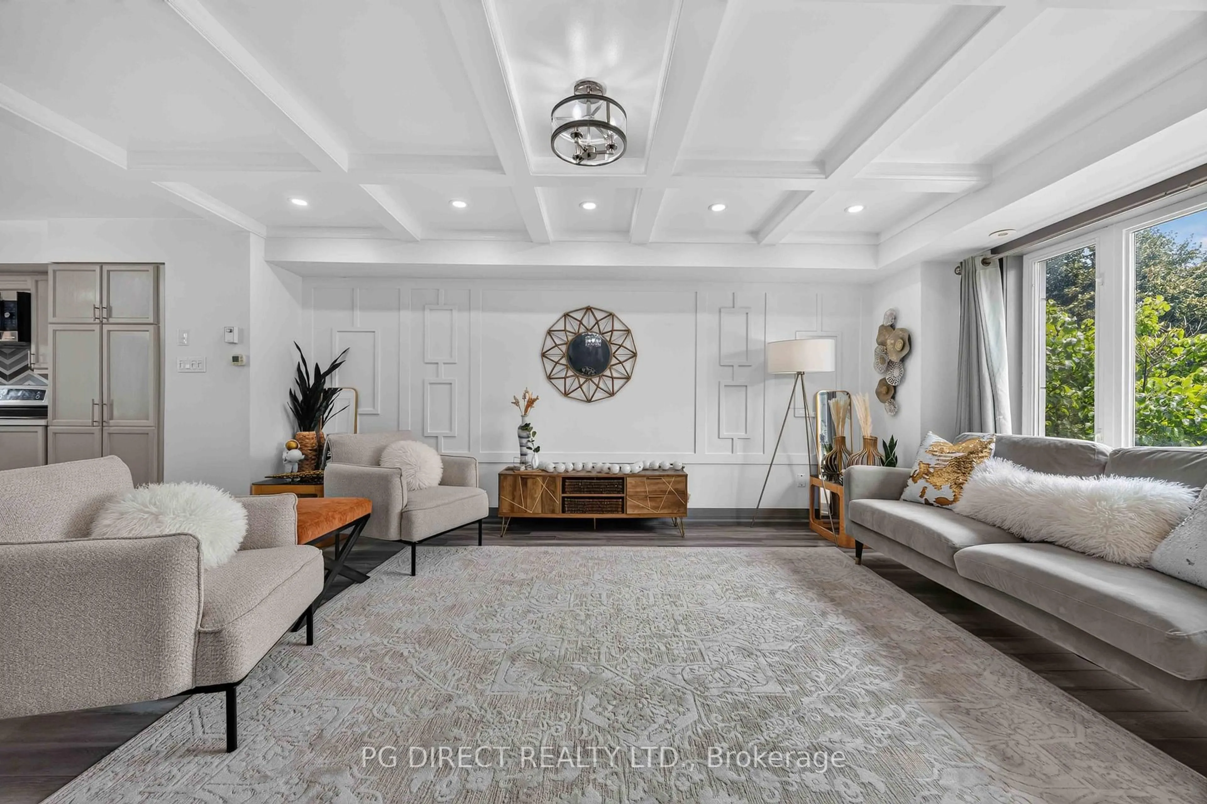 Living room with furniture, unknown for 4975 Southampton Dr #244, Mississauga Ontario L5M 8E1