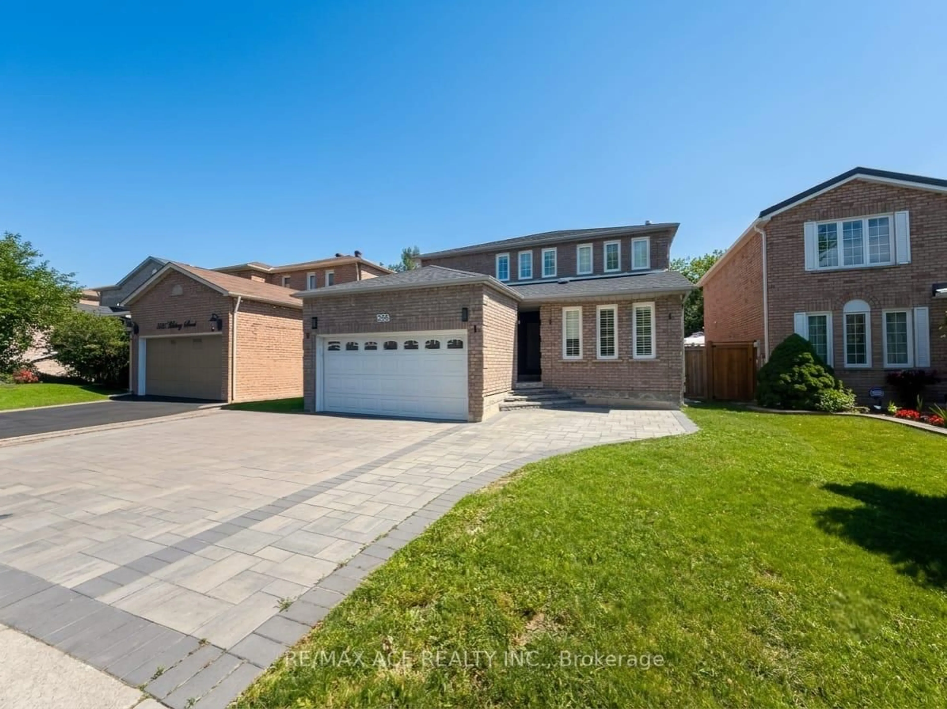 Unknown for 250 Murray St, Brampton Ontario L6X 3R9