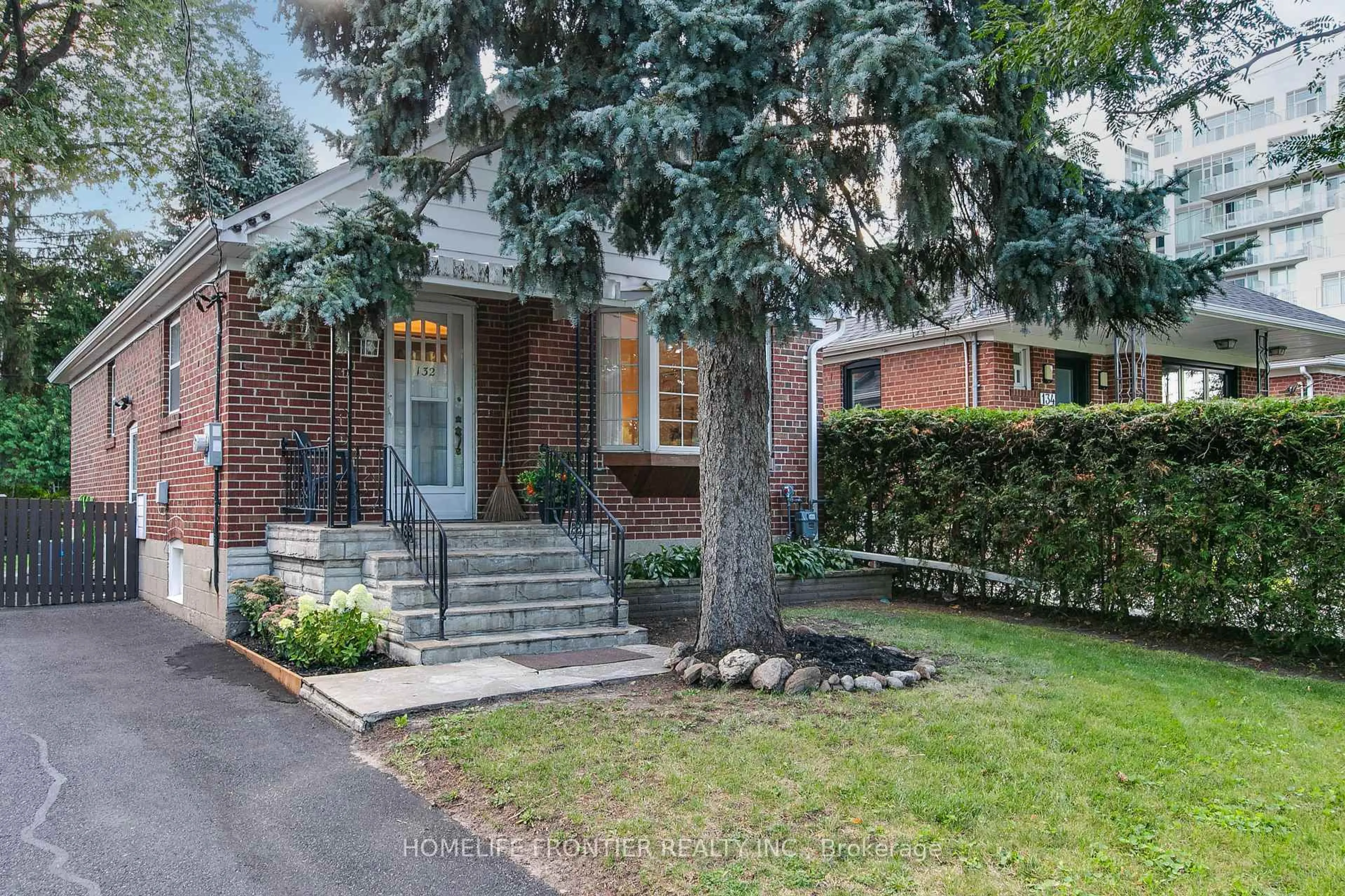 Home with brick exterior material, street for 132 Wesley St, Toronto Ontario M8Y 2X1