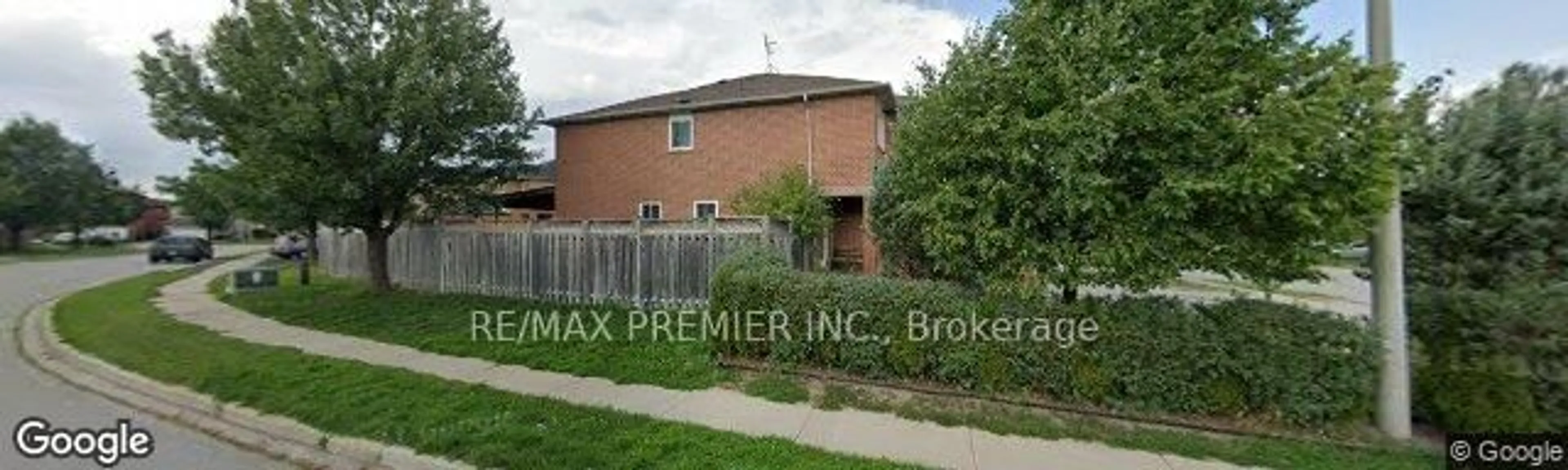 Home with brick exterior material, street for 133 Saddletree Tr, Brampton Ontario L6X 4M9