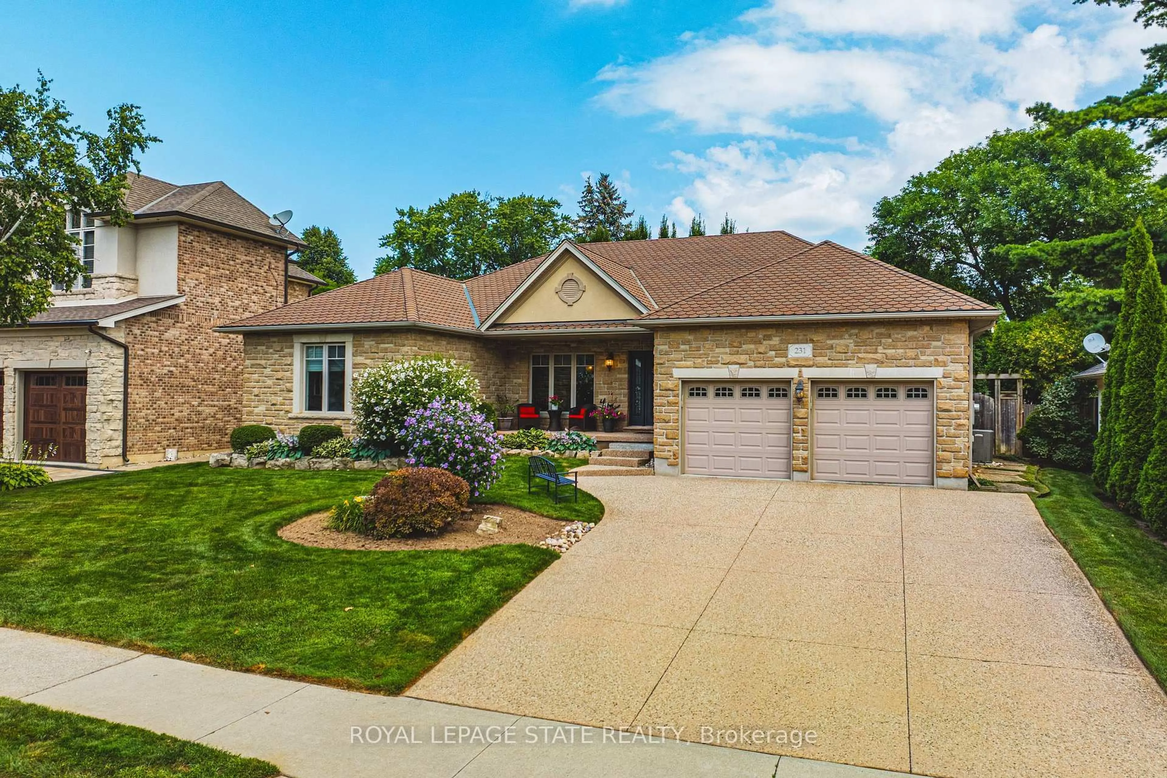 Home with brick exterior material, street for 231 Pine Cove Rd, Burlington Ontario L7N 1W1