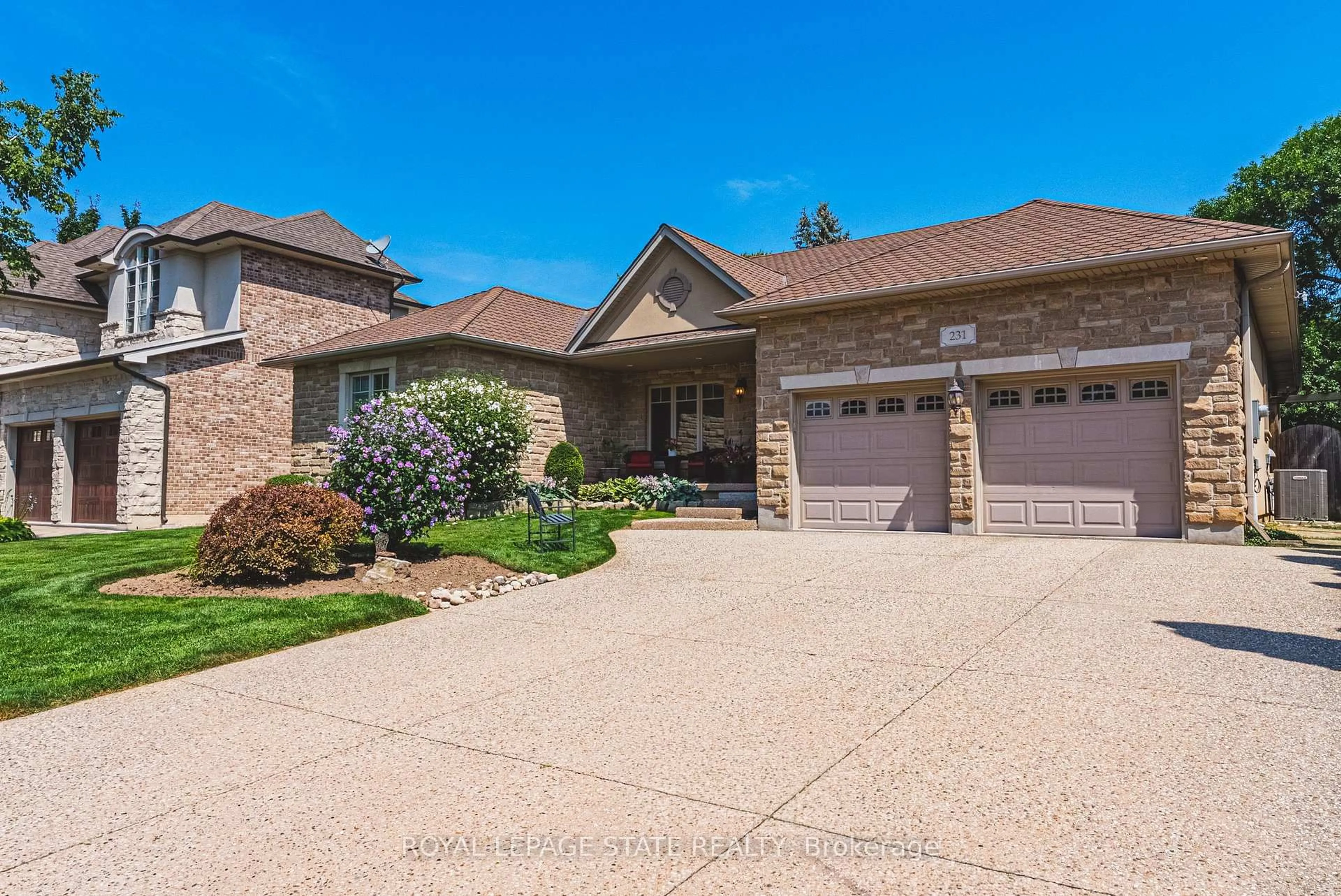 Home with brick exterior material, street for 231 Pine Cove Rd, Burlington Ontario L7N 1W1