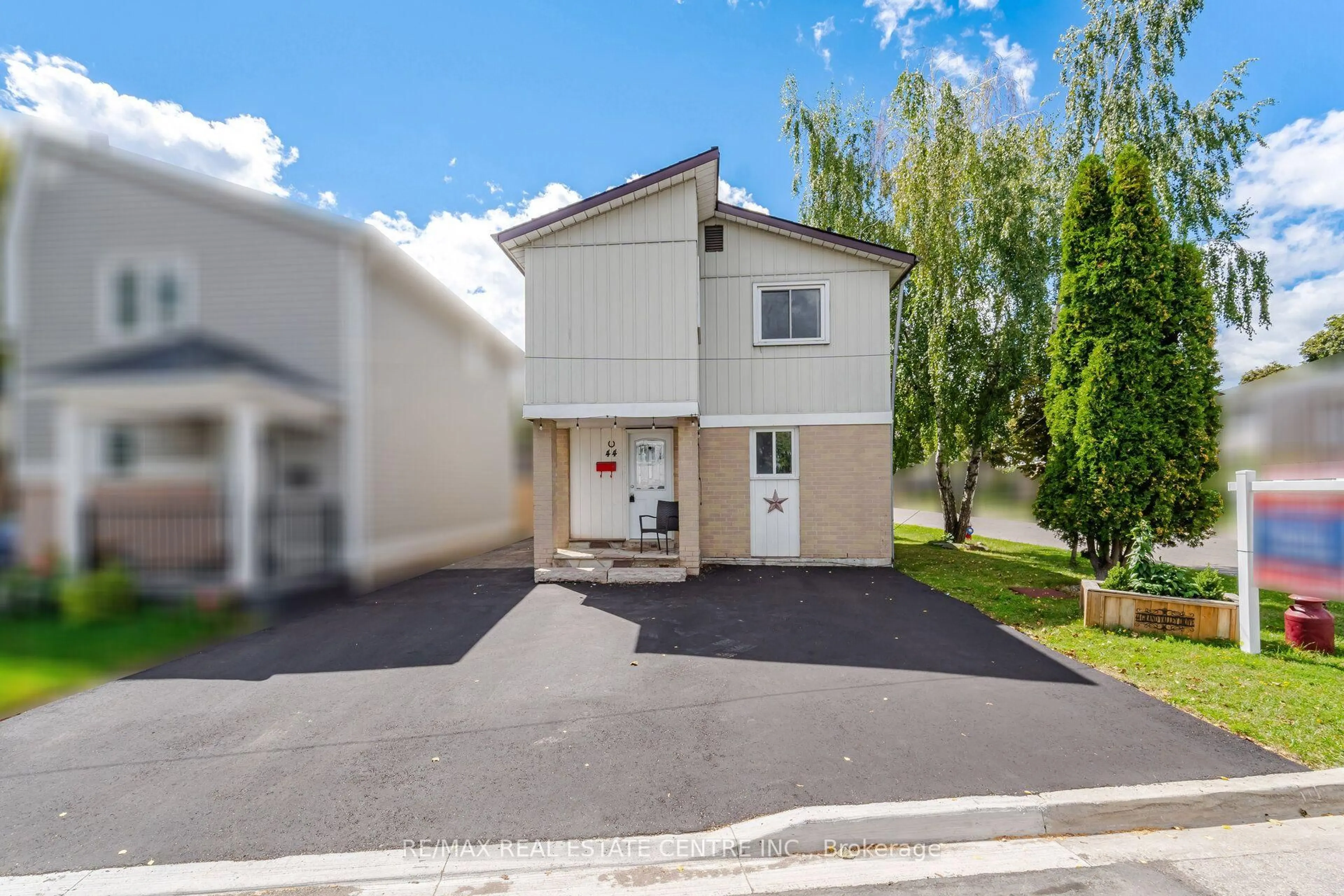 Unknown for 44 Grand Valley Dr, Brampton Ontario L6S 2L1