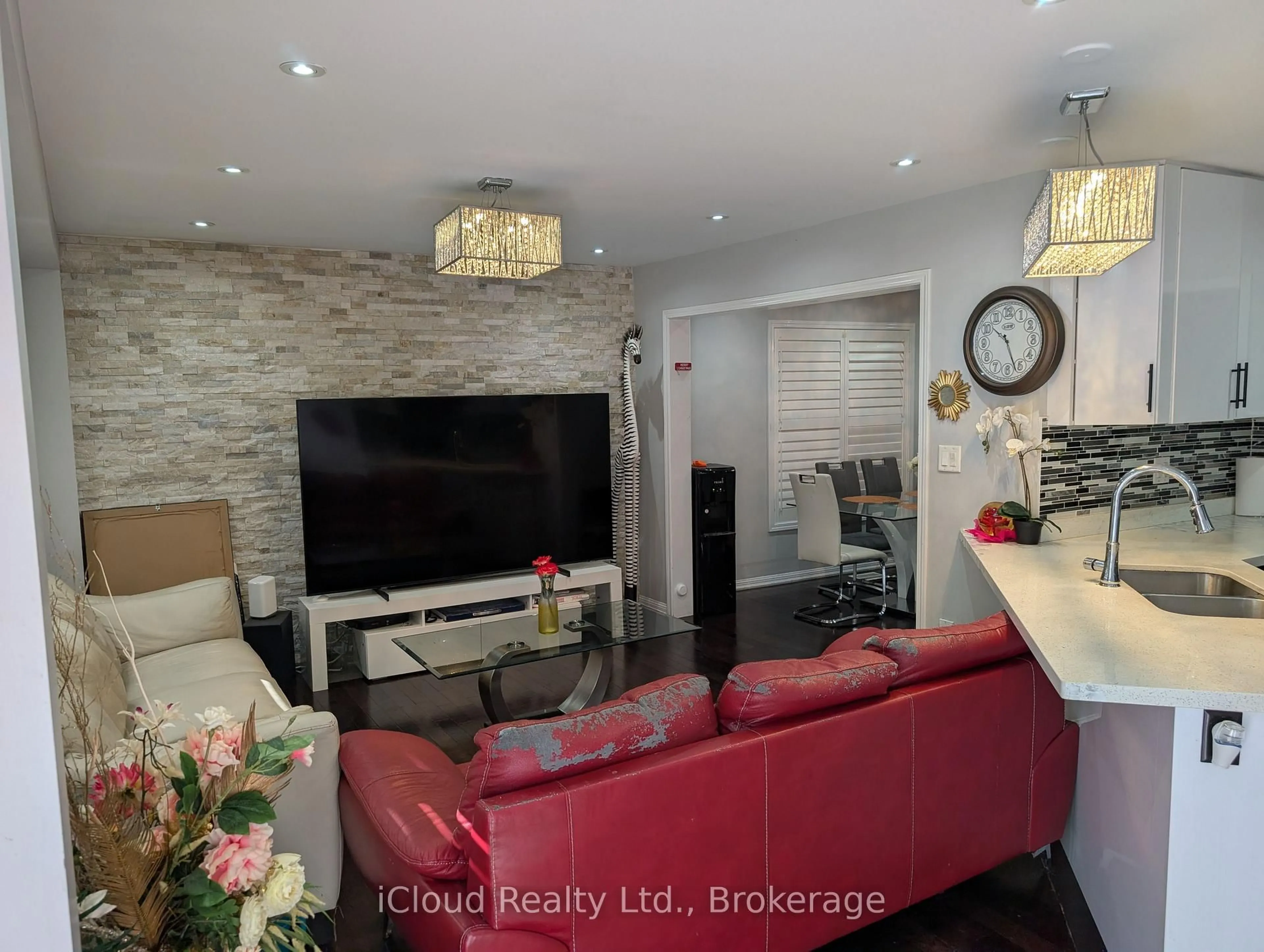 Living room with furniture, unknown for 13 Agricola Rd, Brampton Ontario L7A 0V1