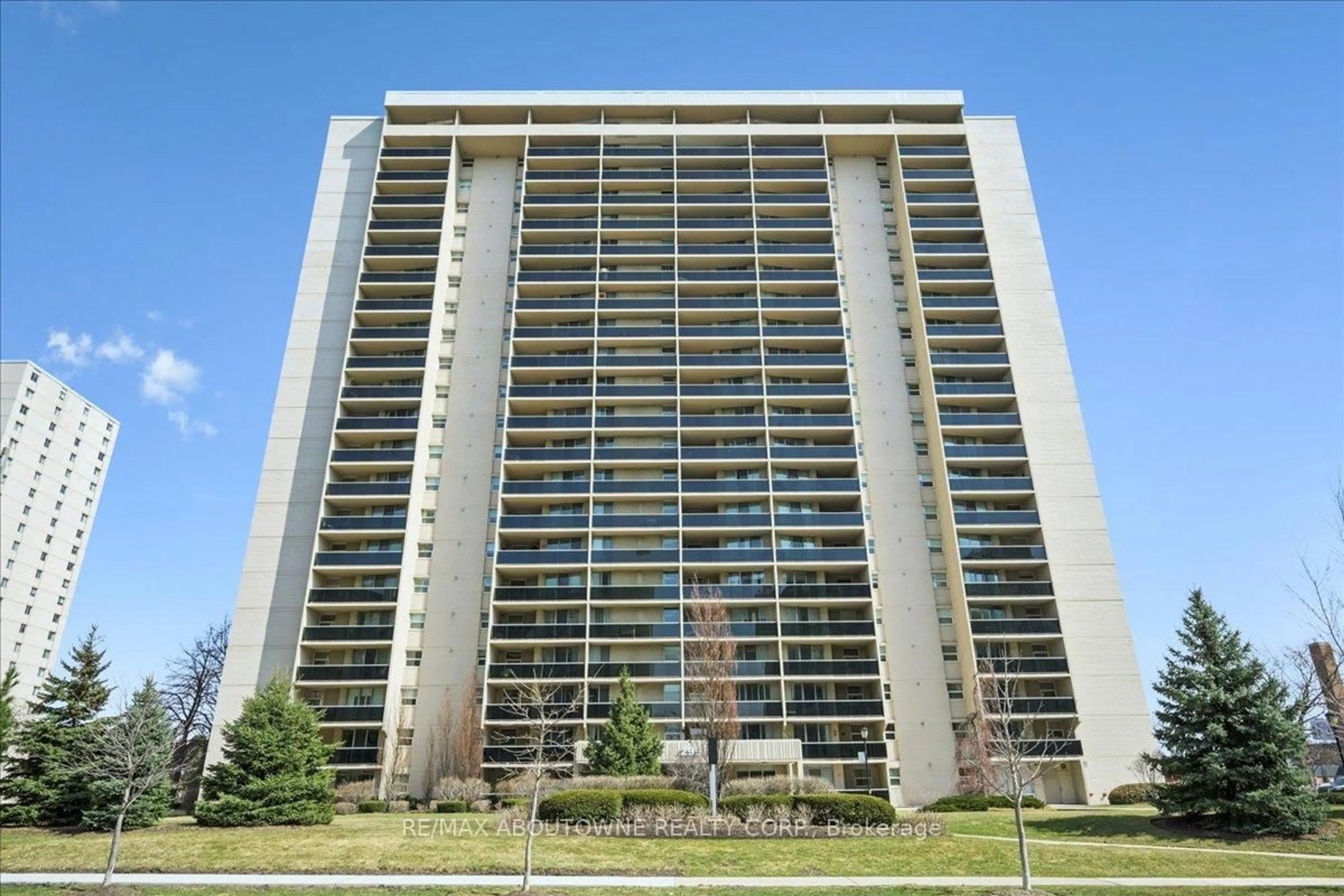 Unknown for 299 Mill Rd #1801, Toronto Ontario M9C 4V9