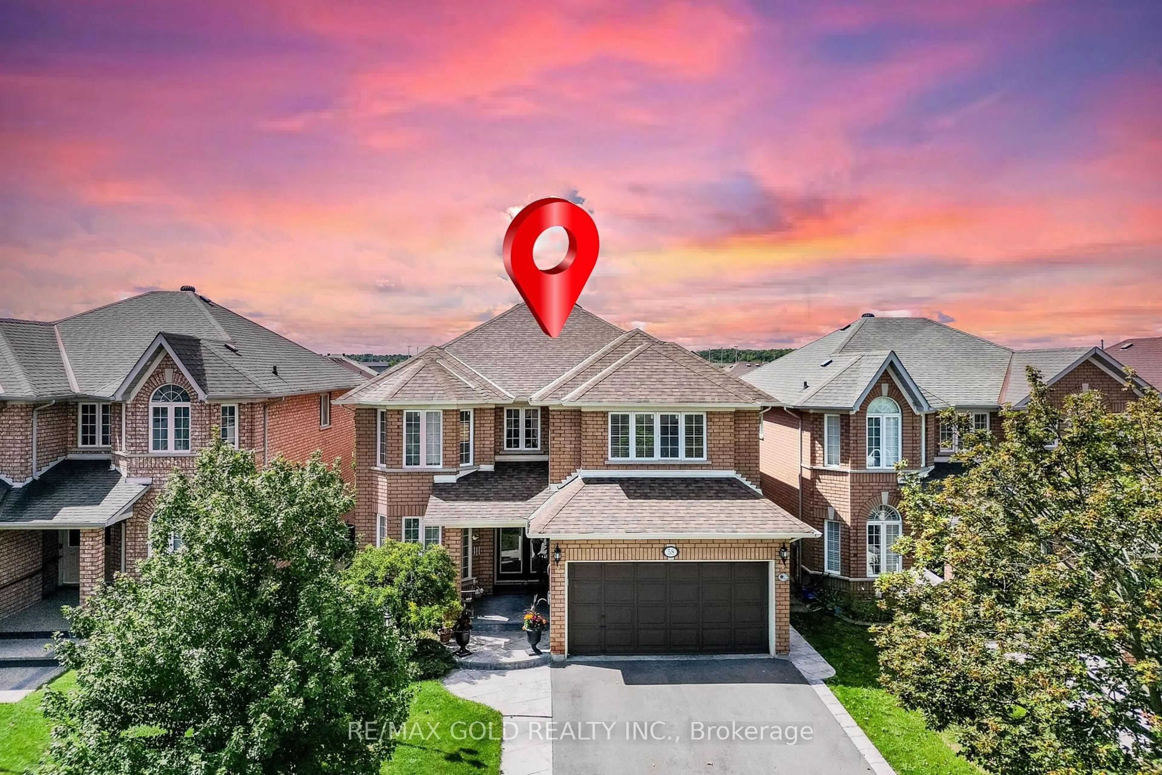 A pic from outside/outdoor area/front of a property/back of a property/a pic from drone, street for 58 Springtown Tr, Brampton Ontario L6R 2C9