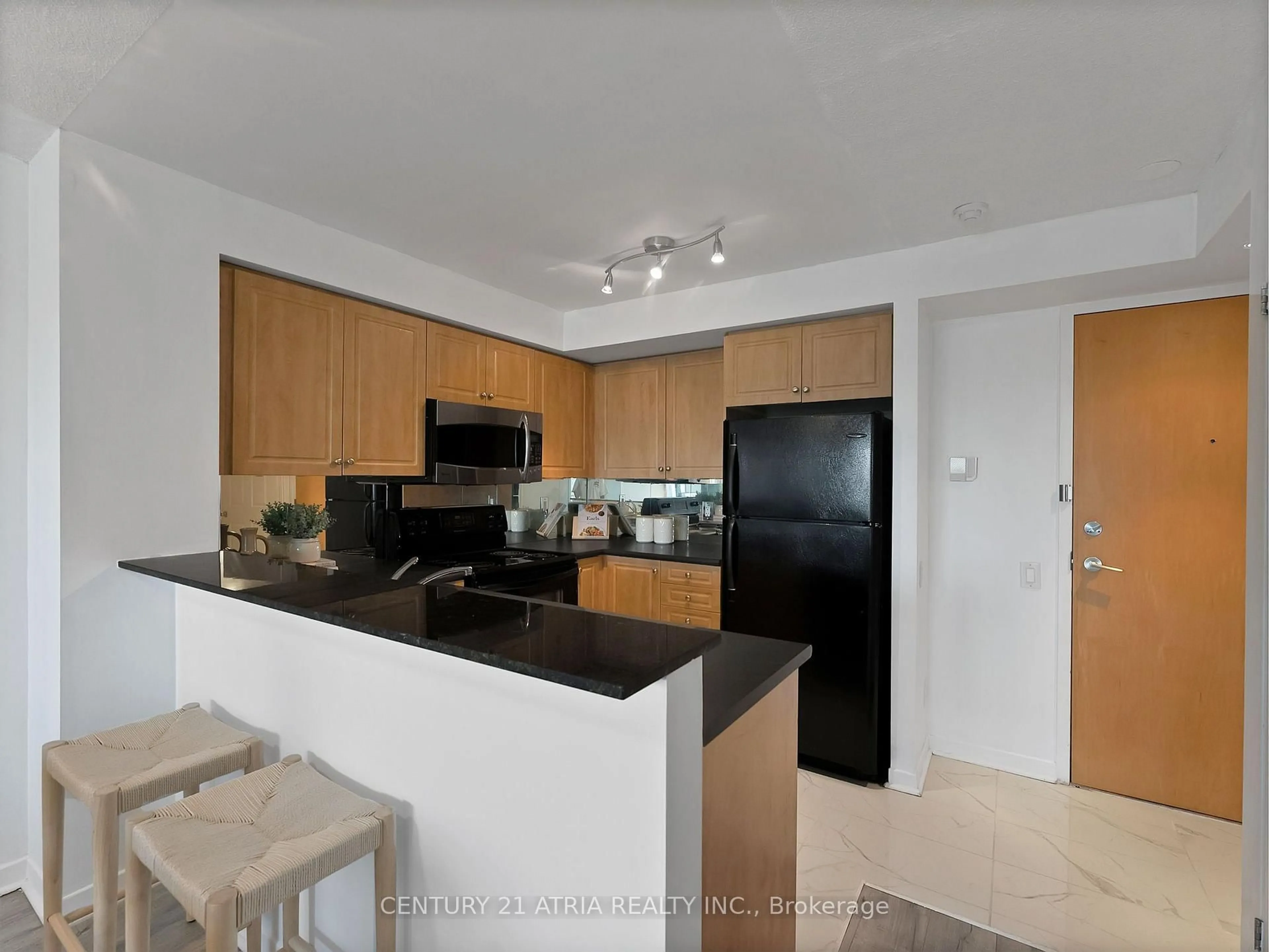 Unknown for 1040 The Queensway Ave #502, Toronto Ontario M8Z 0A7