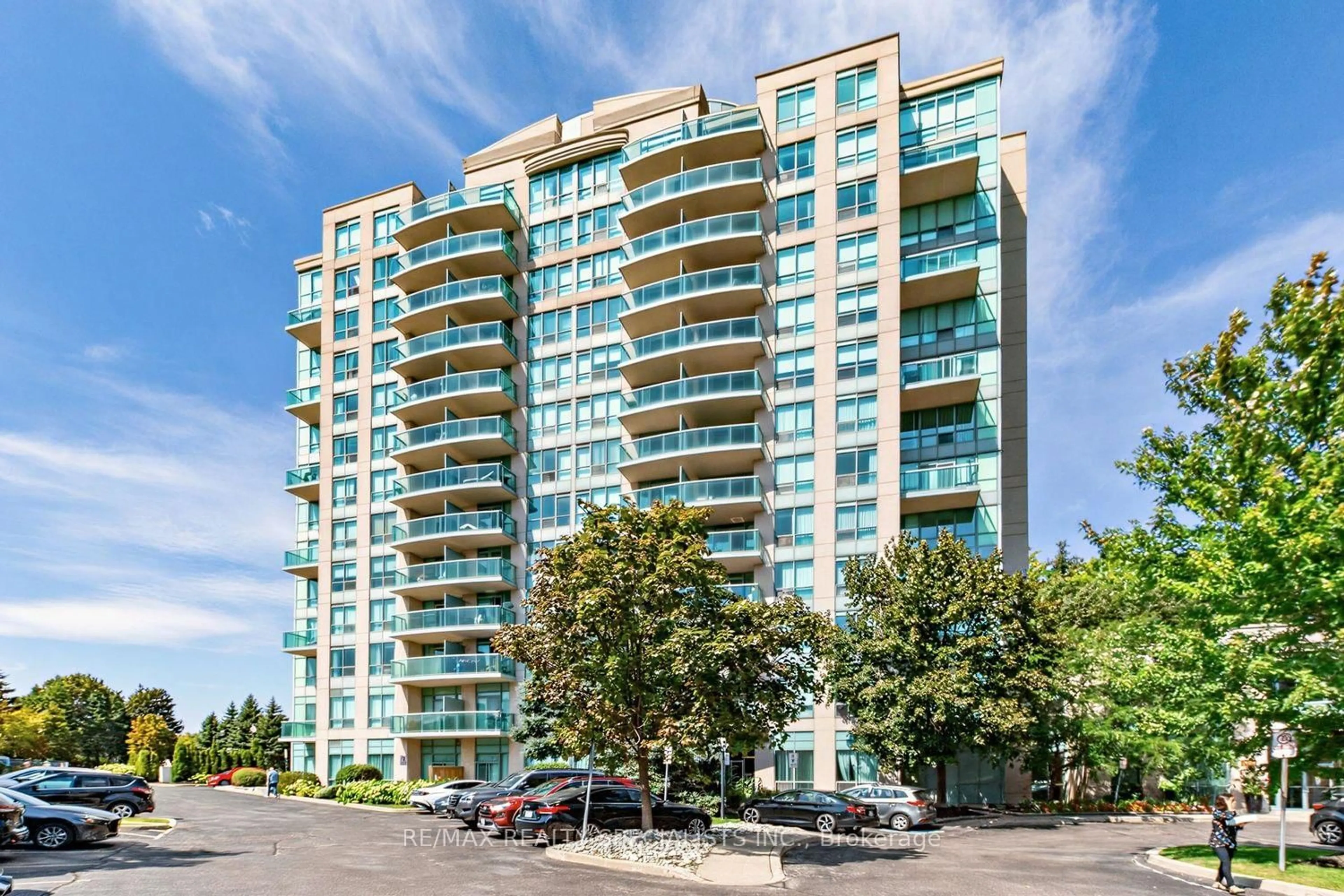 A pic from outside/outdoor area/front of a property/back of a property/a pic from drone, building for 2585 Erin Centre Blvd #1005, Mississauga Ontario L5M 6Z7