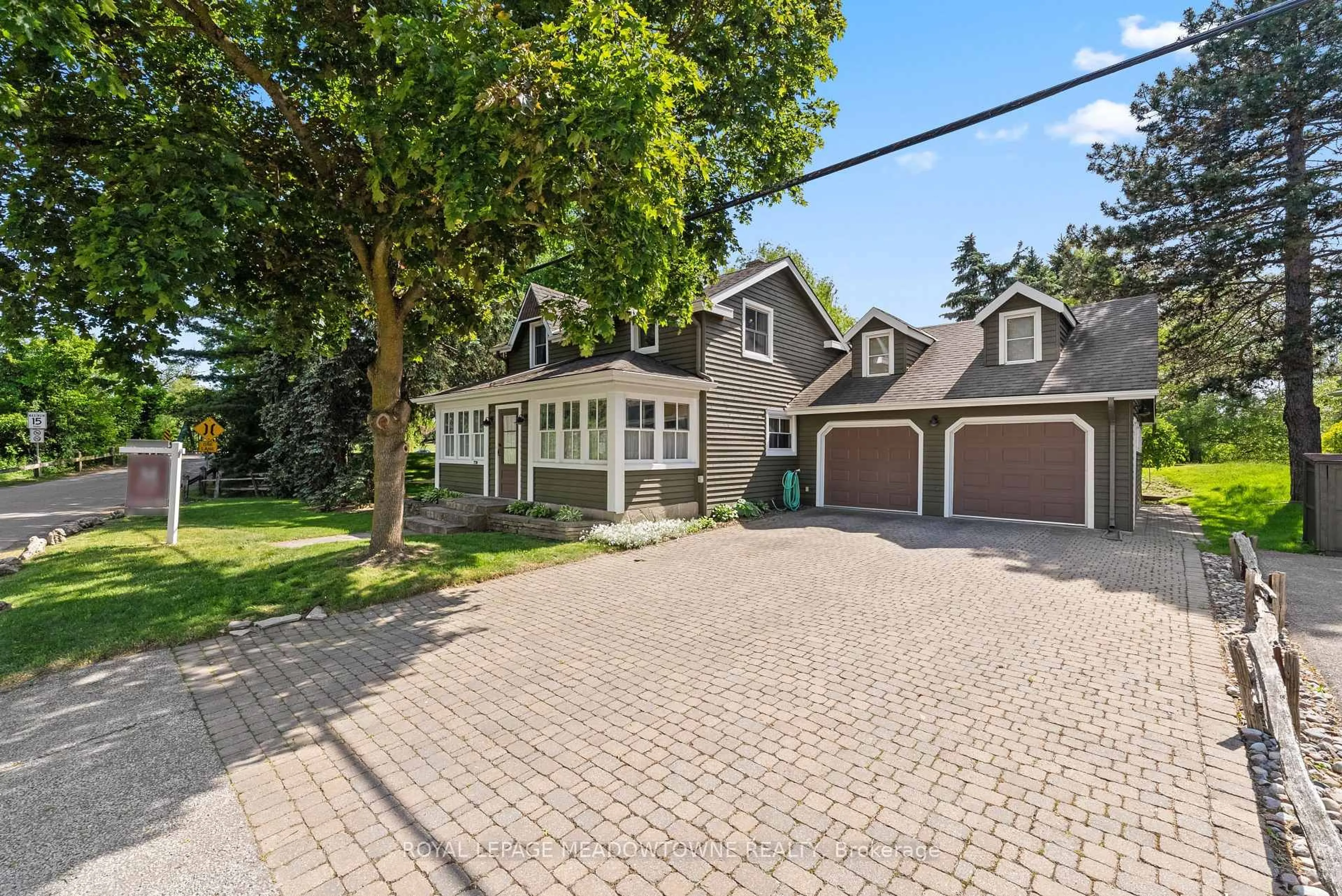 Unknown for 7736 Churchville Rd, Brampton Ontario L6Y 0B5