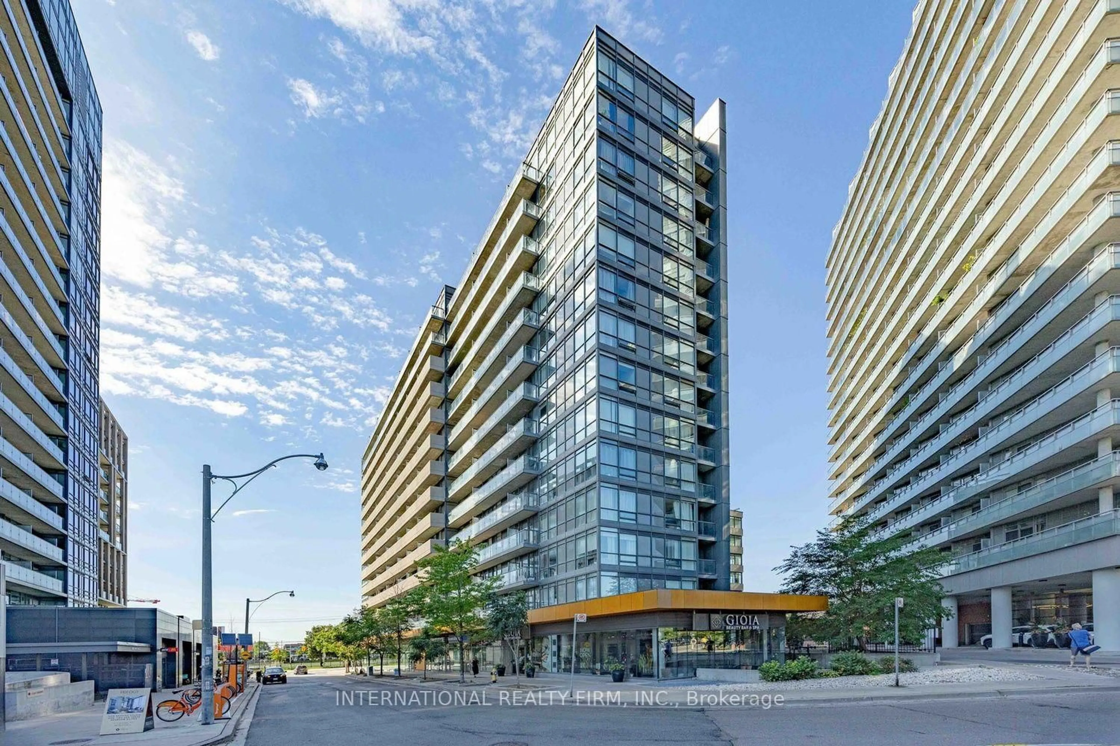 Unknown for 20 Joe Shuster Way #516, Toronto Ontario M6K 0A3