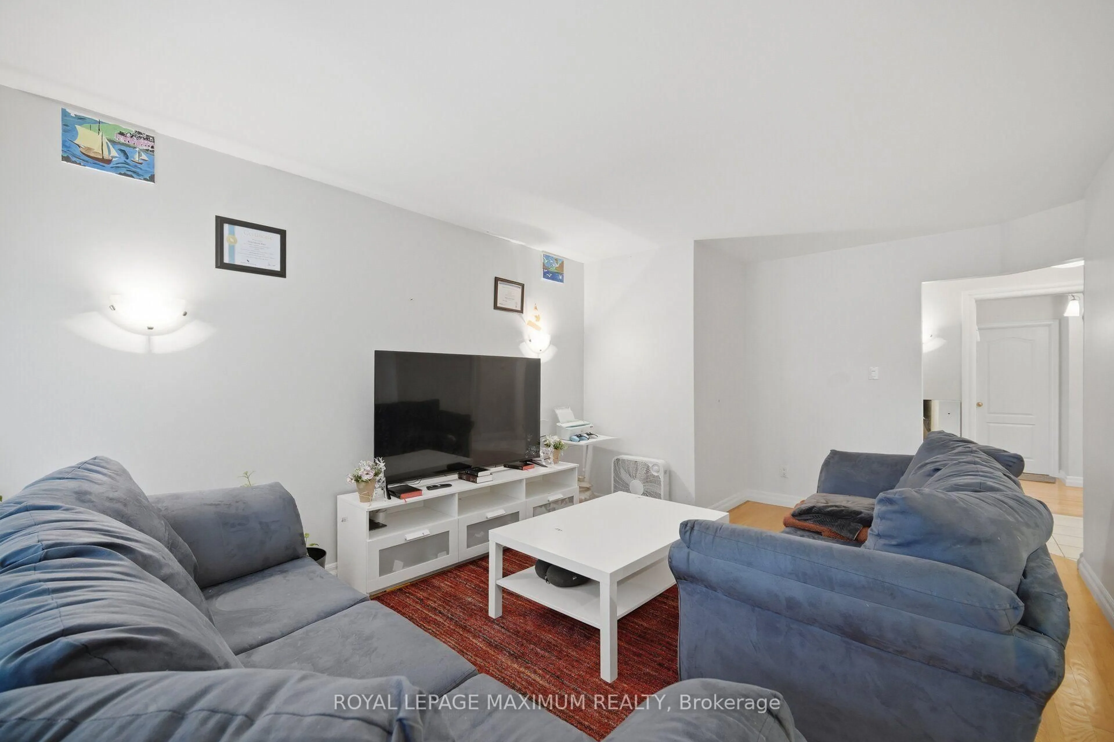 Living room with furniture, unknown for 96 Wallasey Ave, Toronto Ontario M9M 1E4
