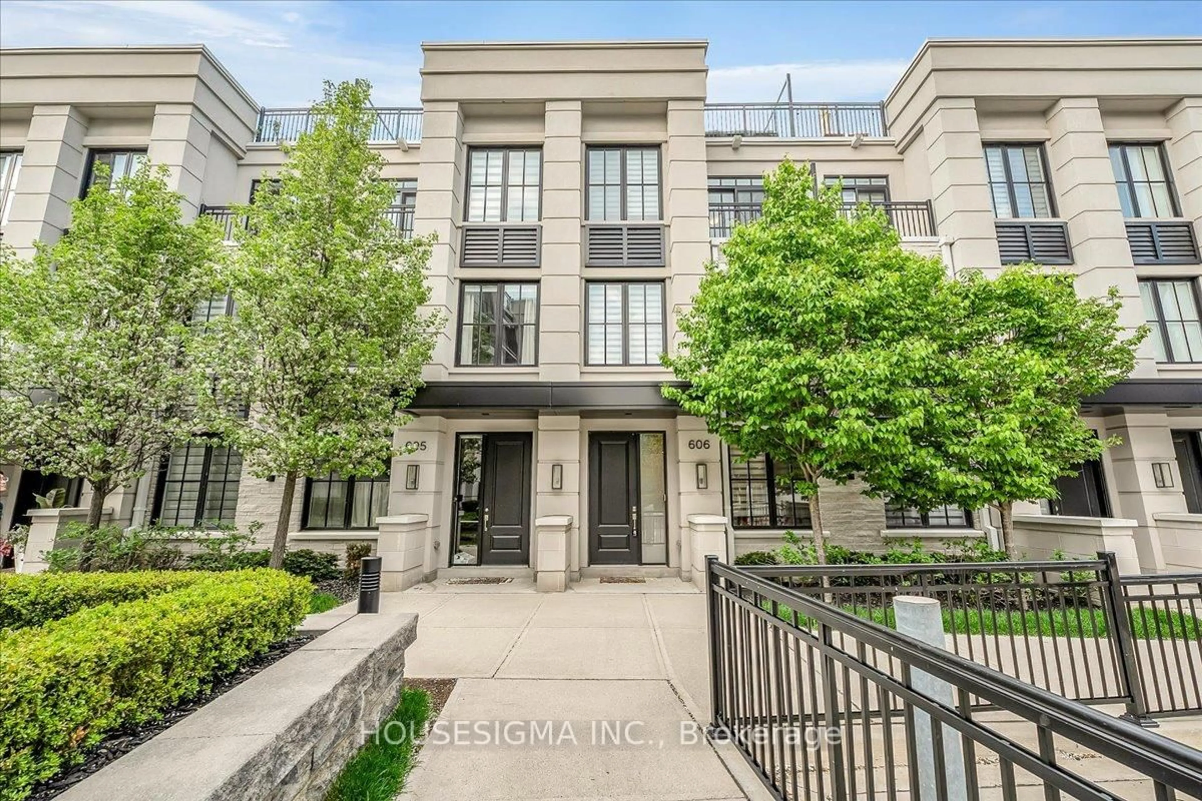 Unknown for 1190 Cawthra Rd #606, Mississauga Ontario L5G 0A5