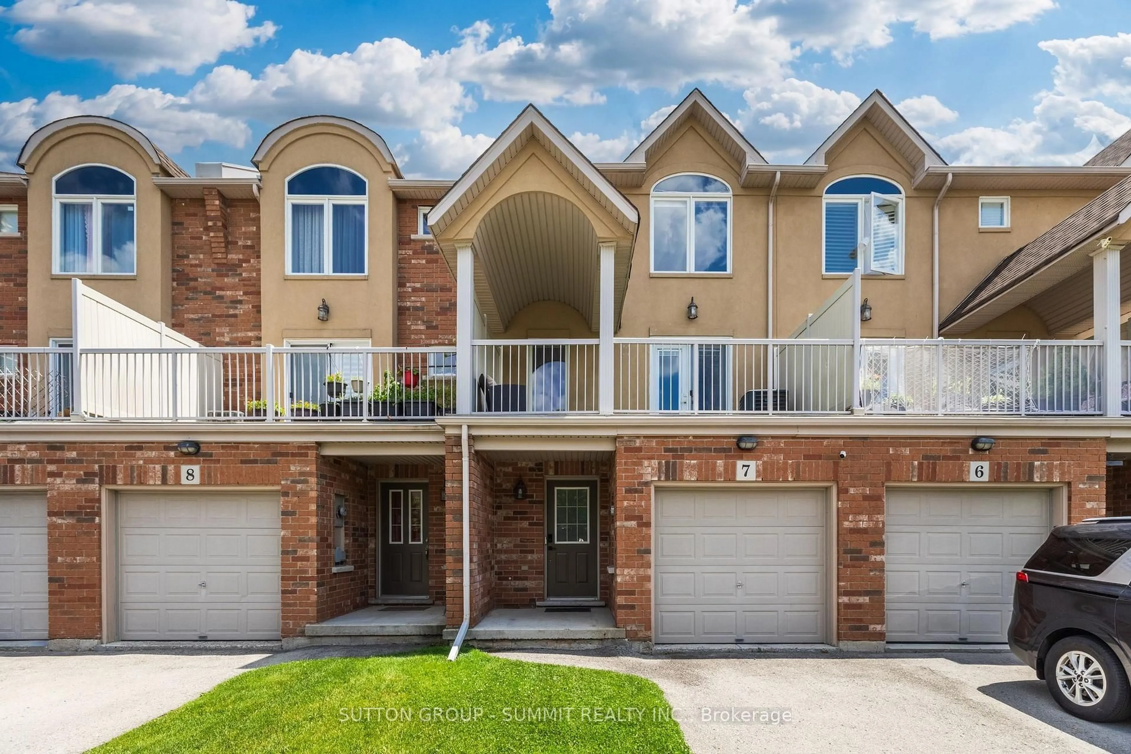 Home with brick exterior material, water/lake/river/ocean view for 1253 SILVAN FOREST Dr #7, Burlington Ontario L7M 0B7