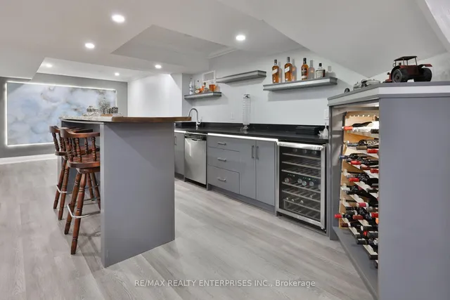 807 Indian Rd, Mississauga 3