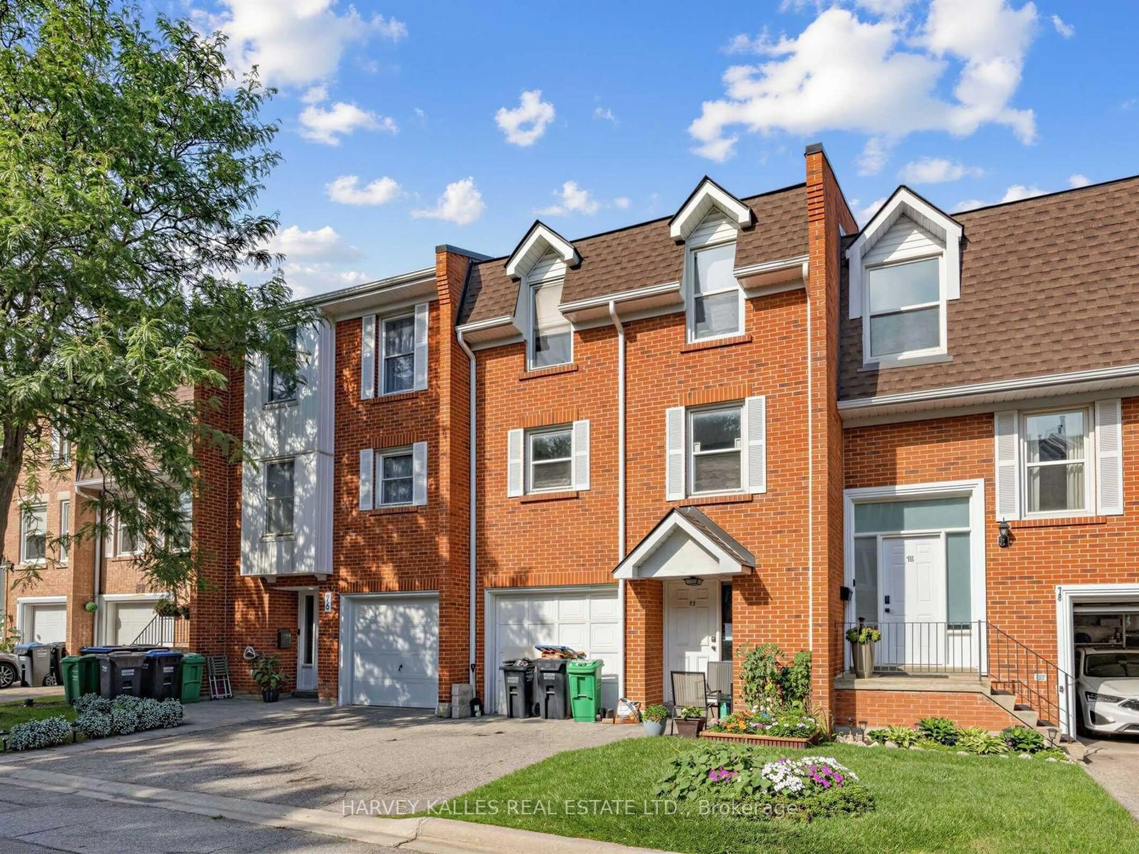 Home with brick exterior material, street for 333 Meadows Blvd ##77, Mississauga Ontario L4Z 1G9