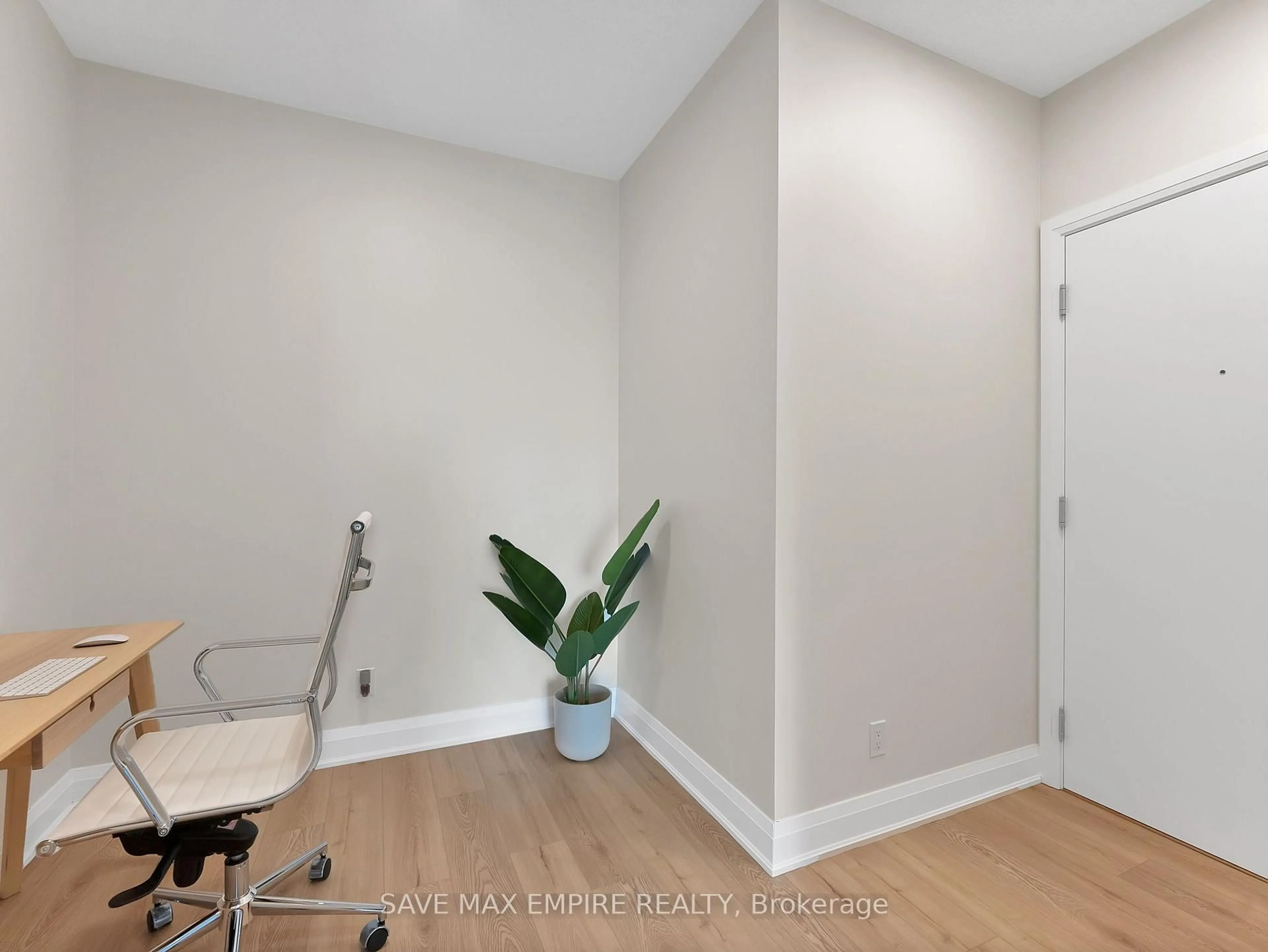 Unknown for 56 Annie Craig Dr #1607, Toronto Ontario M8V 0C5