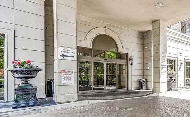 710 Humberwood Blvd #2808, Toronto 4