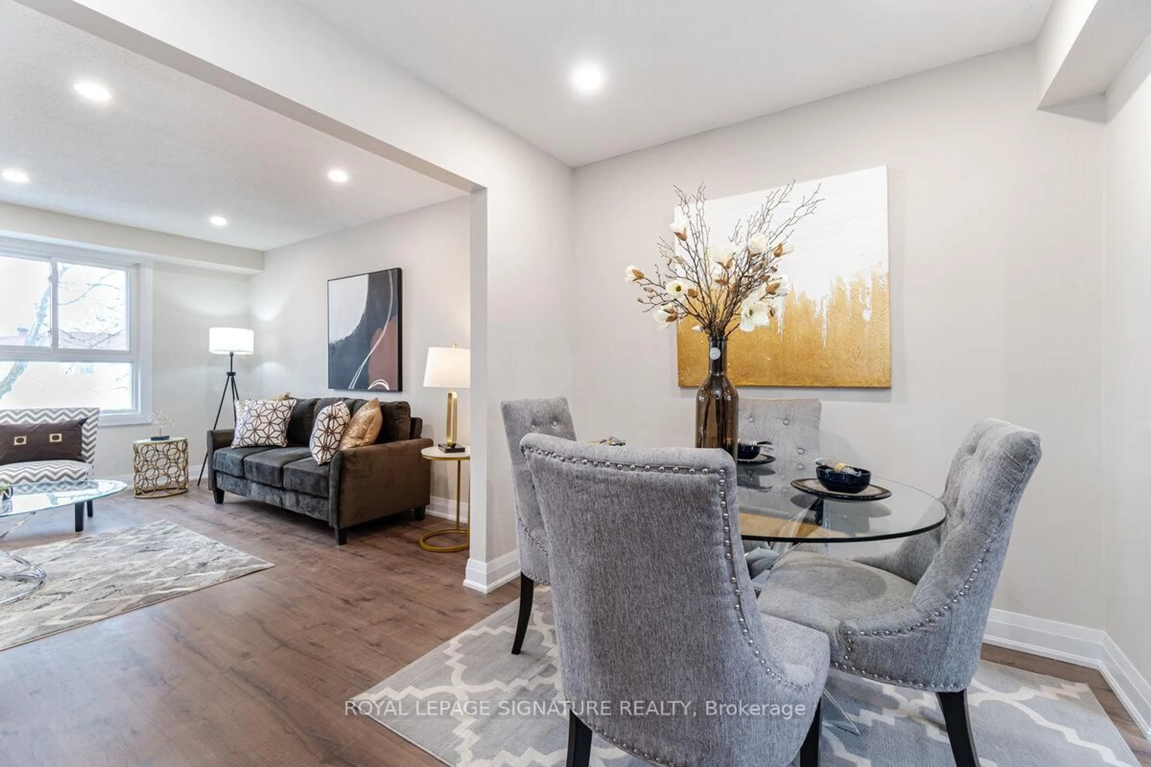 Living room with furniture, unknown for 830 Westlock Rd #38A, Mississauga Ontario L5C 1K6