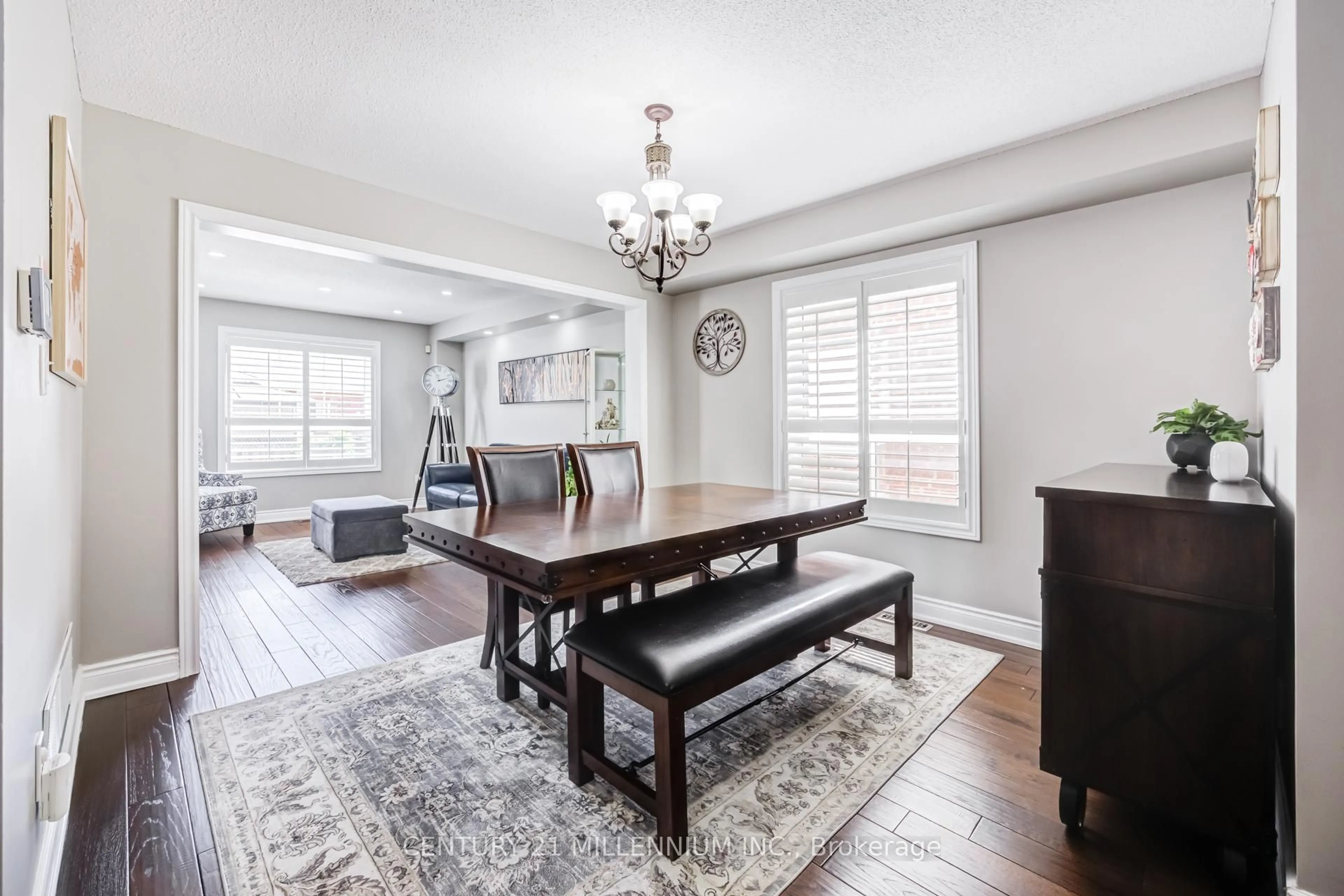 Dining room, wood/laminate floor for 7 Bramoak Cres, Brampton Ontario L7A 1T7