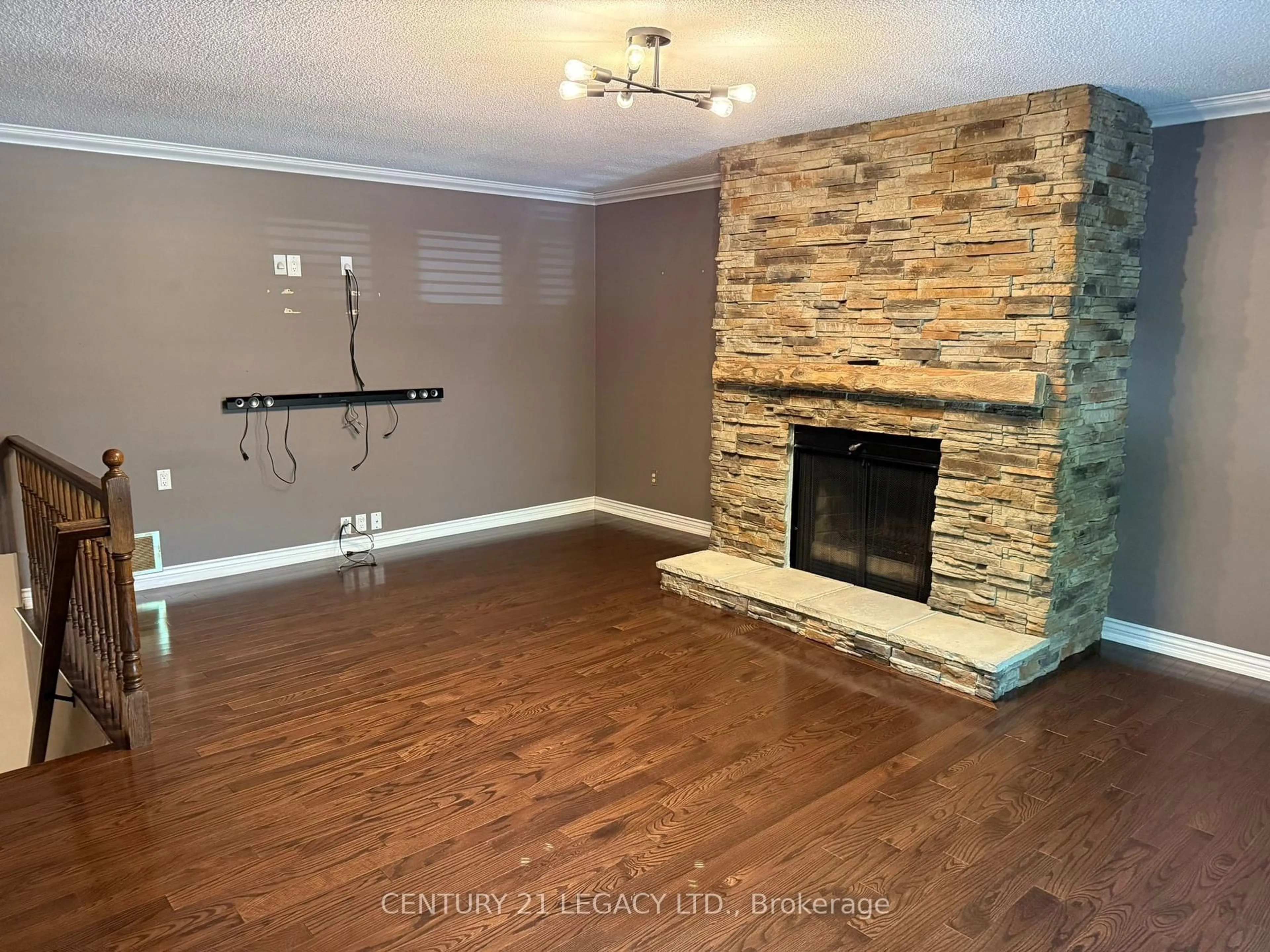 Unknown for 6772 Dolmage Crt, Mississauga Ontario L5N 4V9