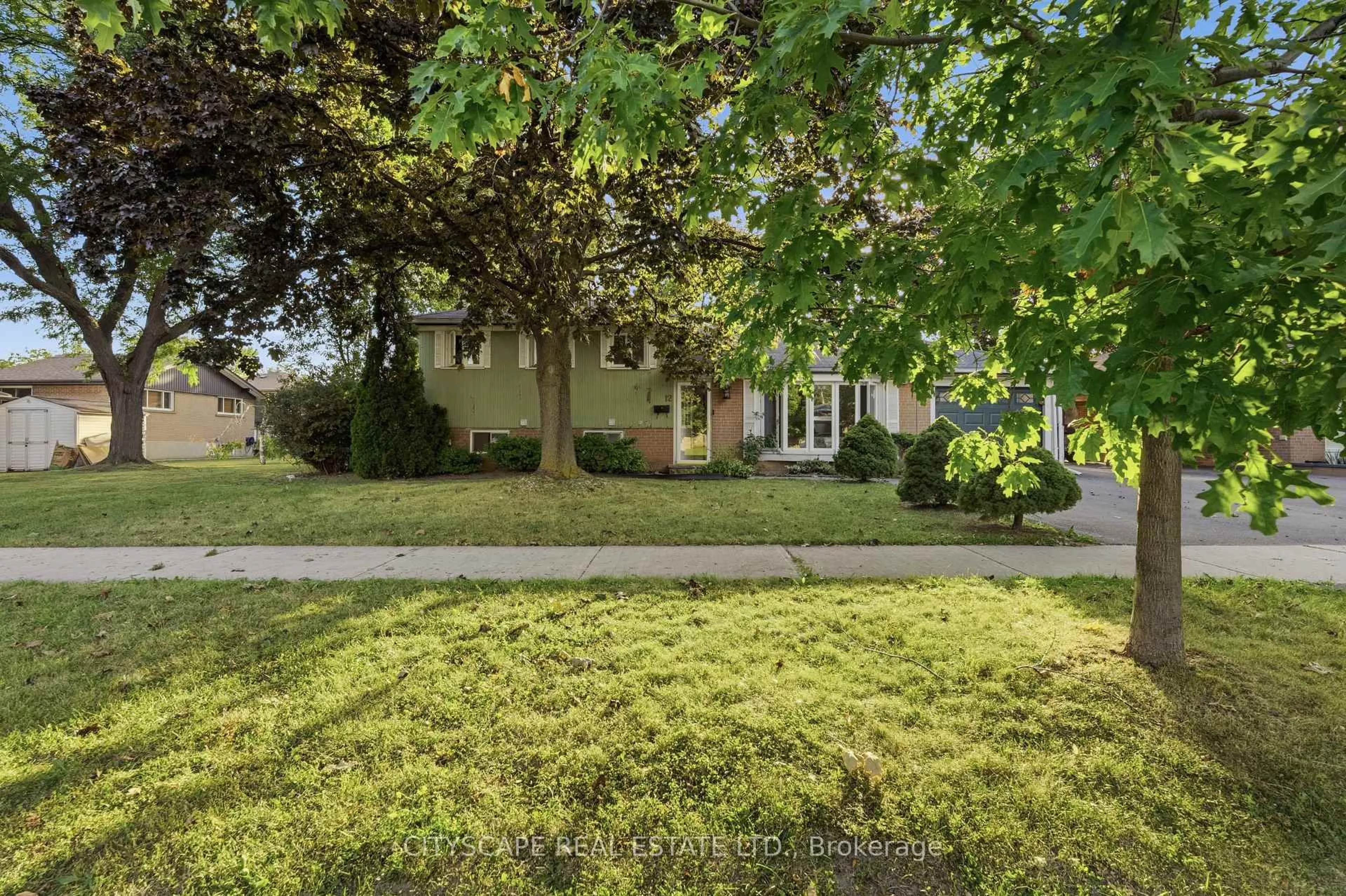 A pic from outside/outdoor area/front of a property/back of a property/a pic from drone, street for 12 Vanderbrent Cres, Toronto Ontario M9R 3W8