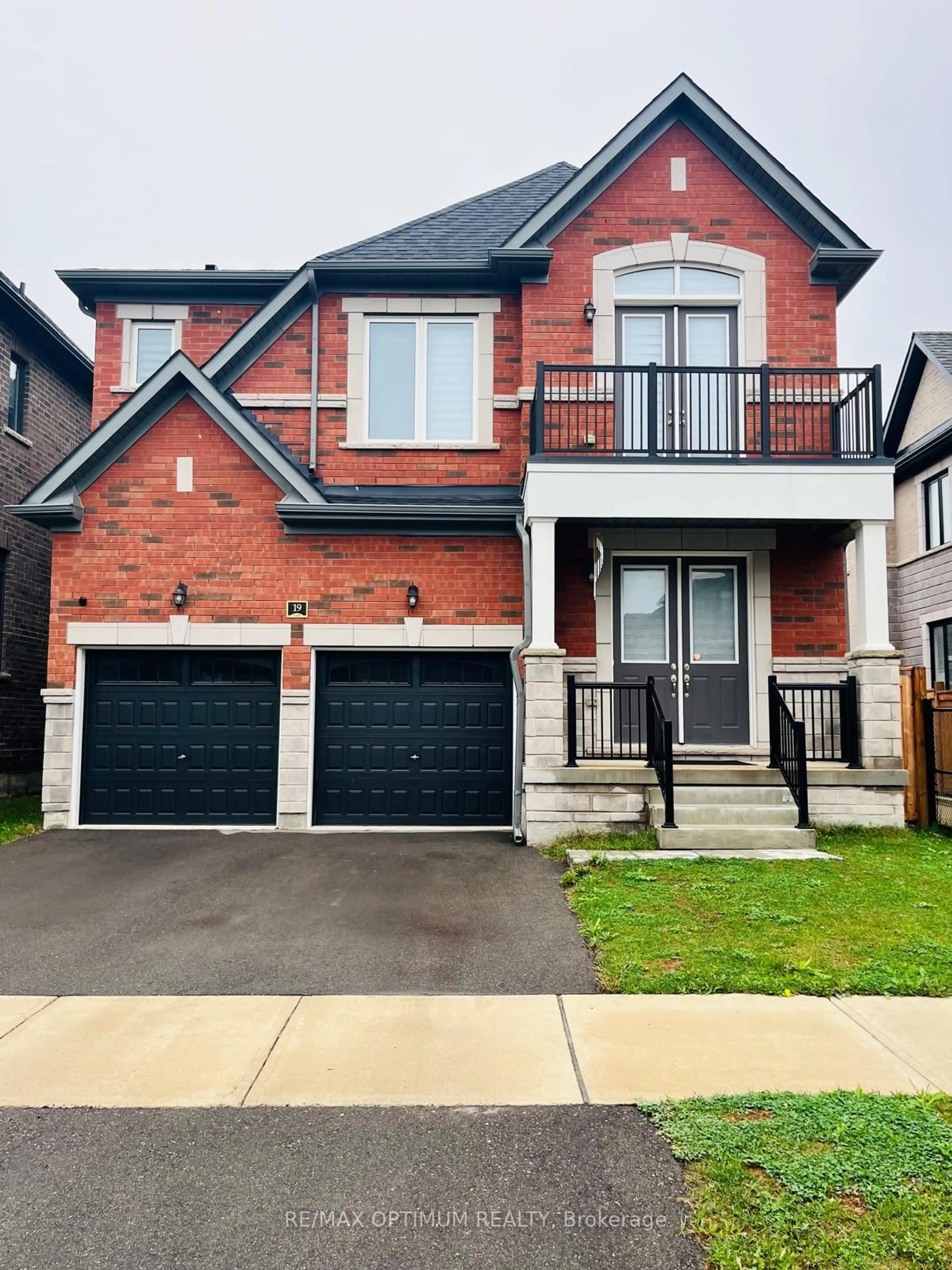 Home with brick exterior material, street for 19 Gatherwood Terr, Caledon Ontario L7C 4M4