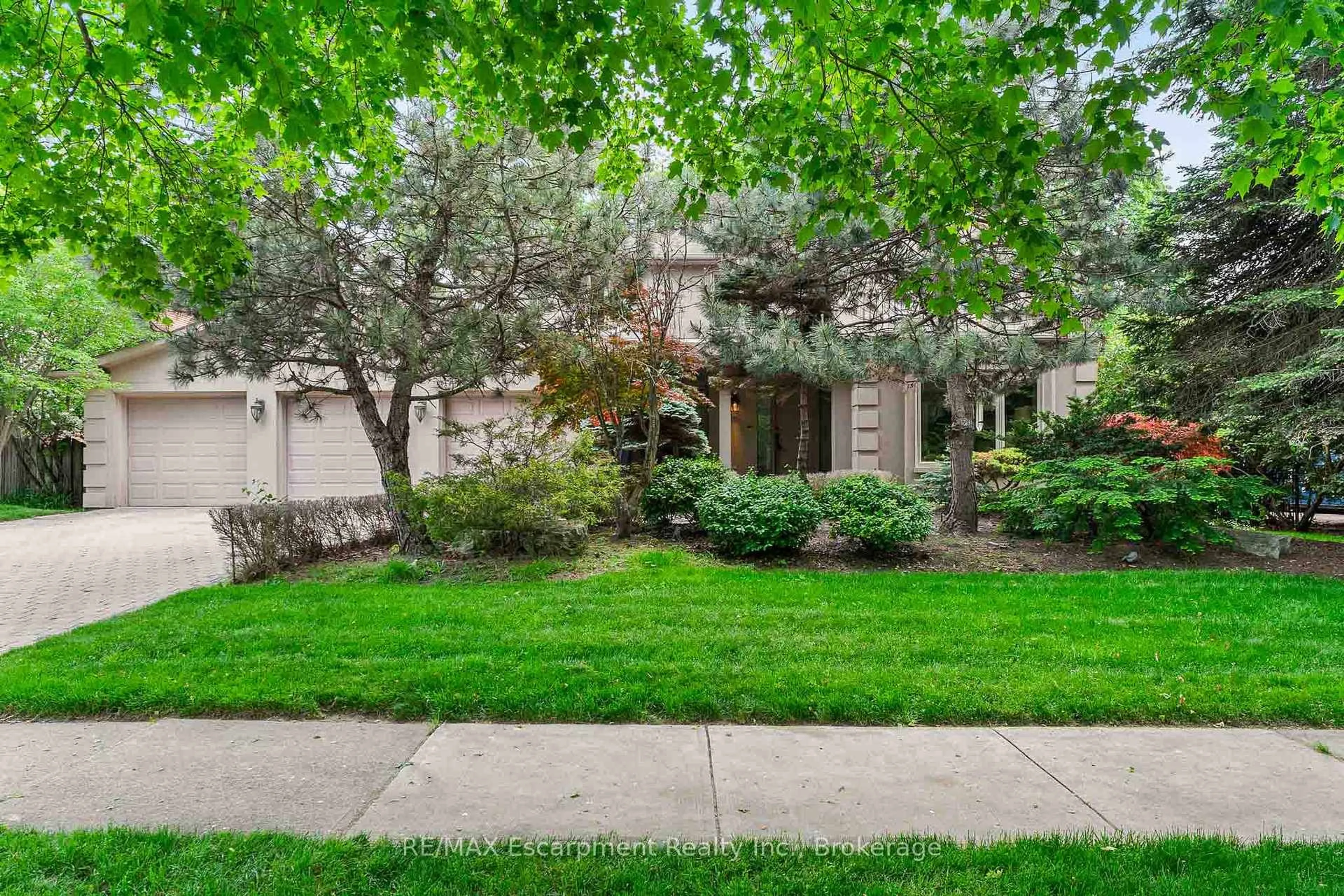 Unknown for 2372 Carrington Pl, Oakville Ontario L6J 5P4