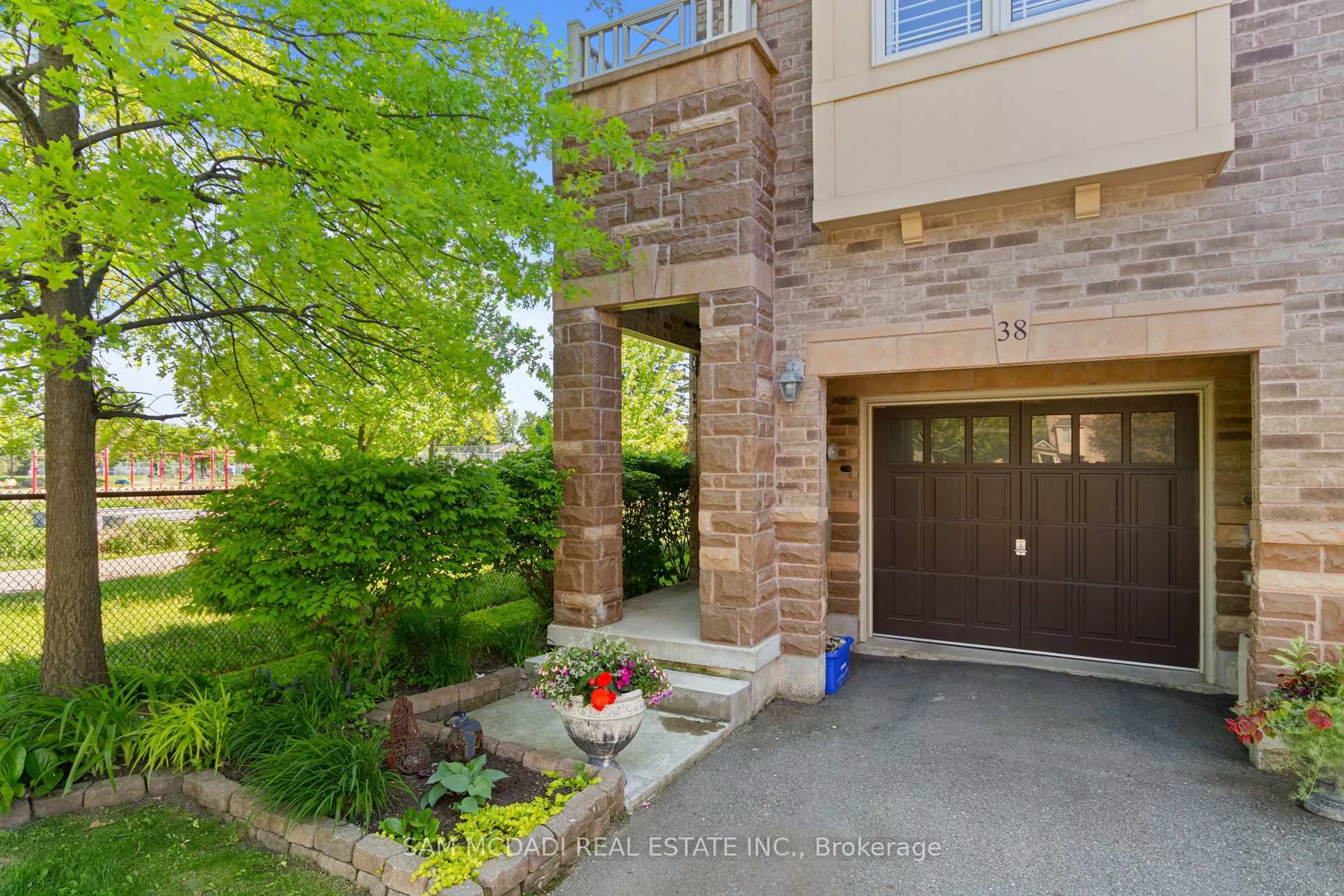 Unknown for 6625 Falconer Dr #38, Mississauga Ontario L5N 0C8