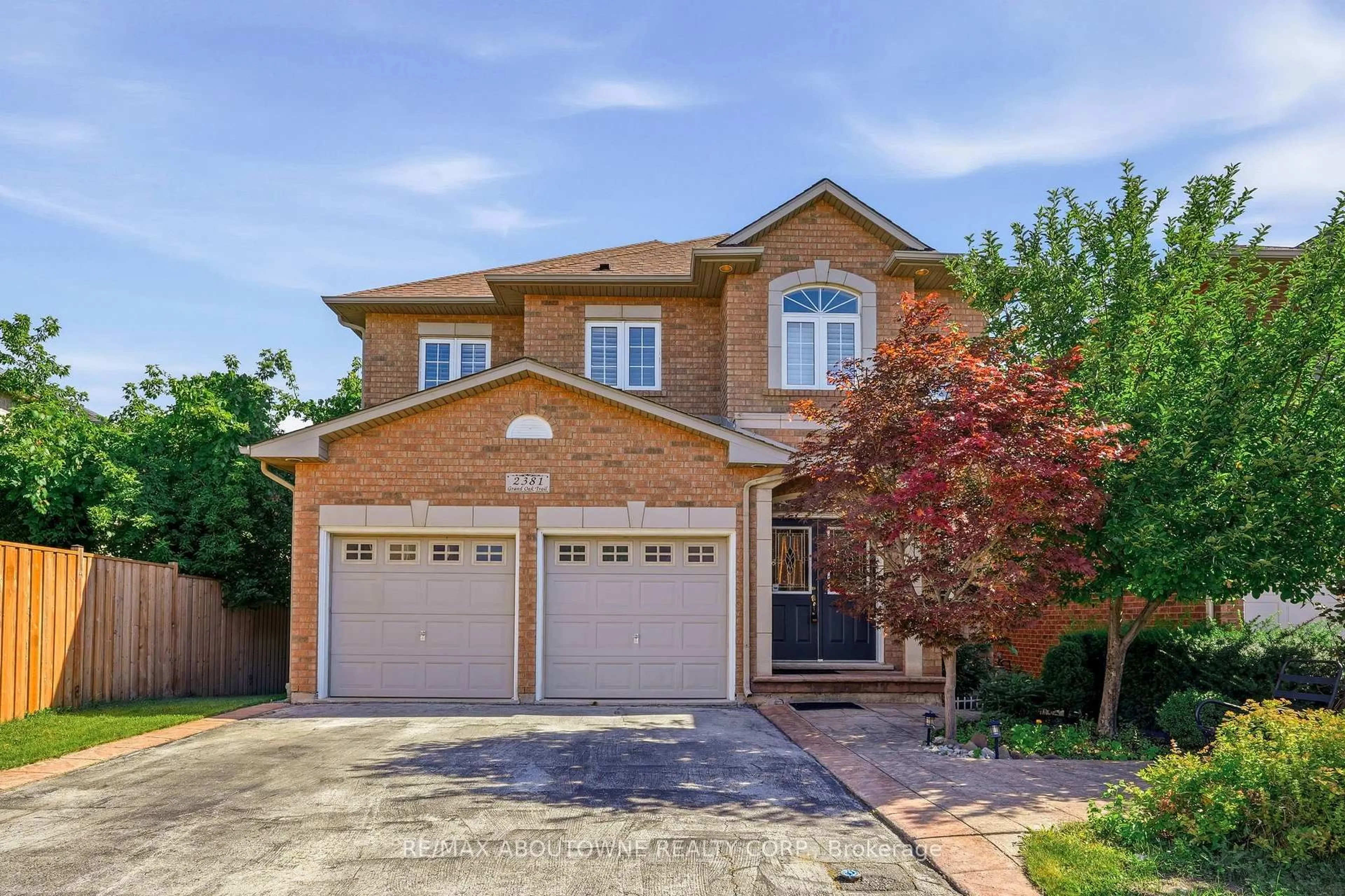 Home with brick exterior material, street for 2381 Grand Oak Tr, Oakville Ontario L6M 4V4
