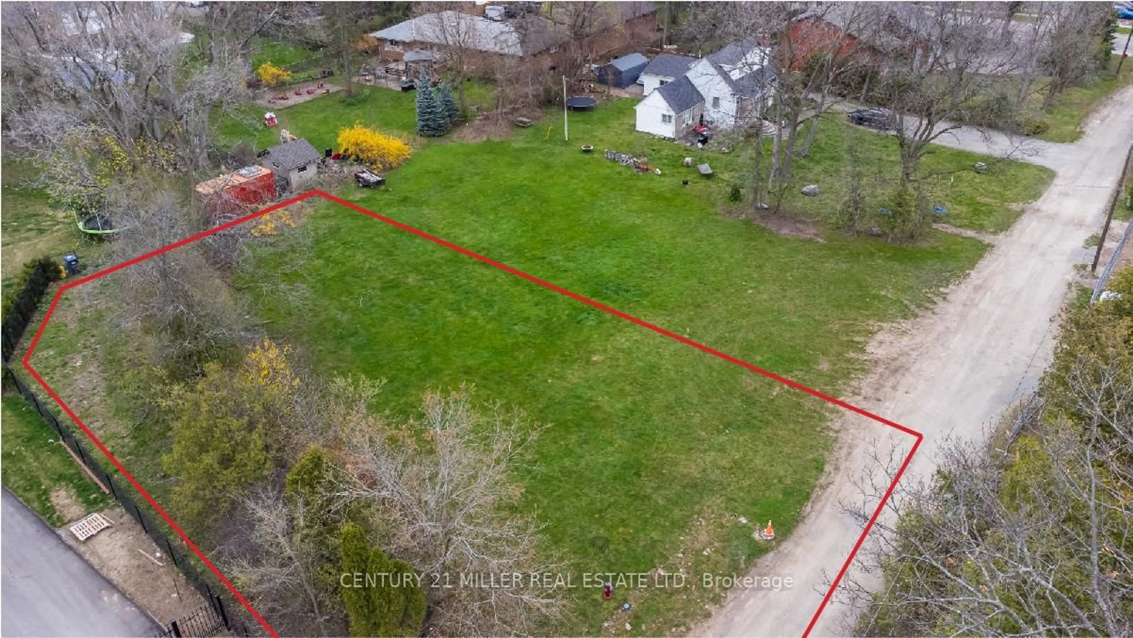 A pic from outside/outdoor area/front of a property/back of a property/a pic from drone, street for 1068 Sixth Line, Oakville Ontario L6H 1W5