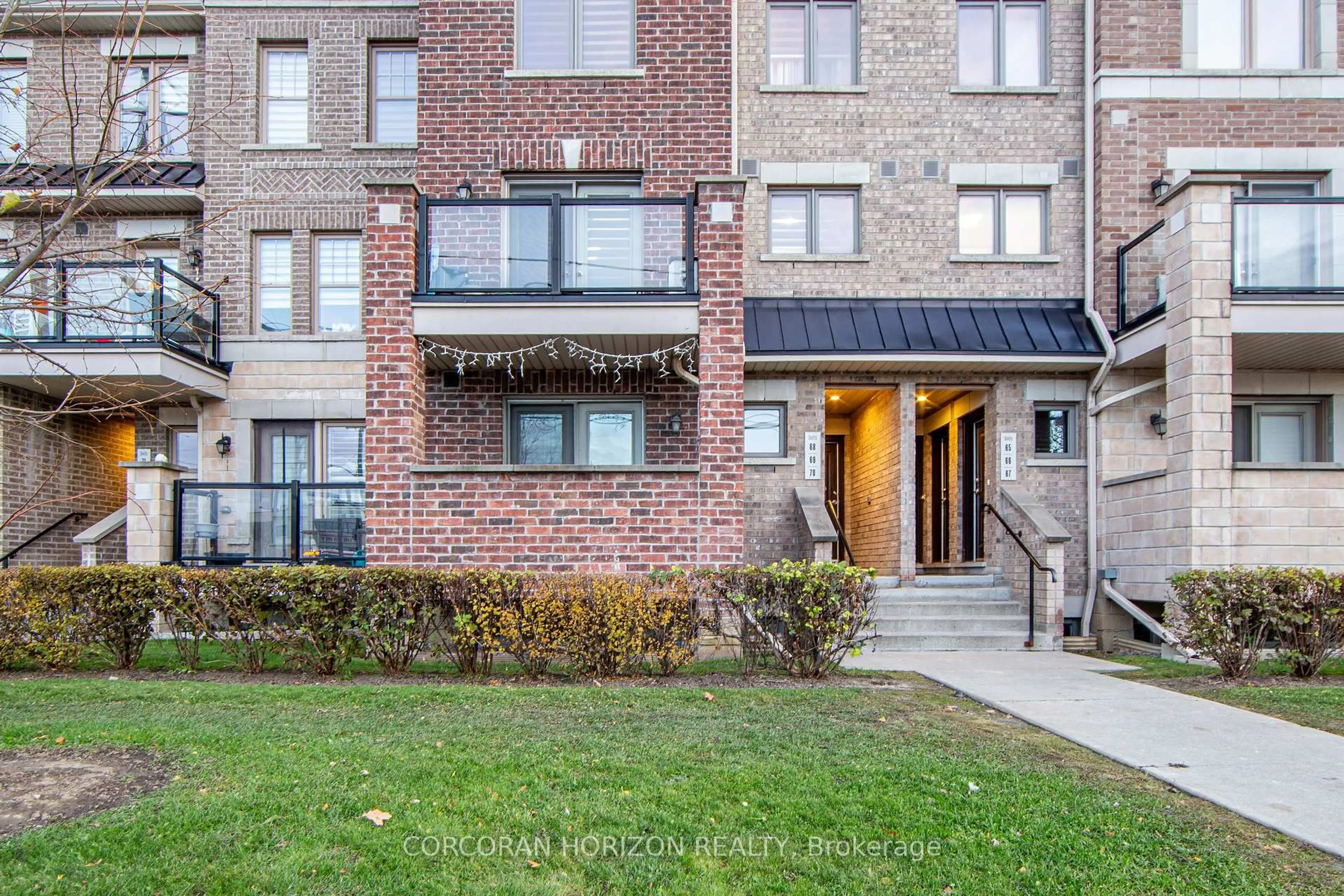 Unknown for 2315 Sheppard Ave #70, Toronto Ontario M9M 3A4