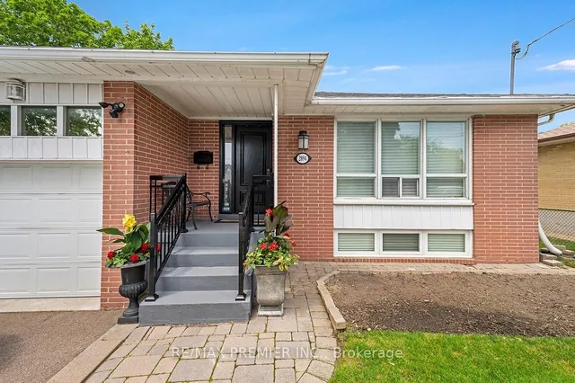 2894 Weston Rd, Toronto 5