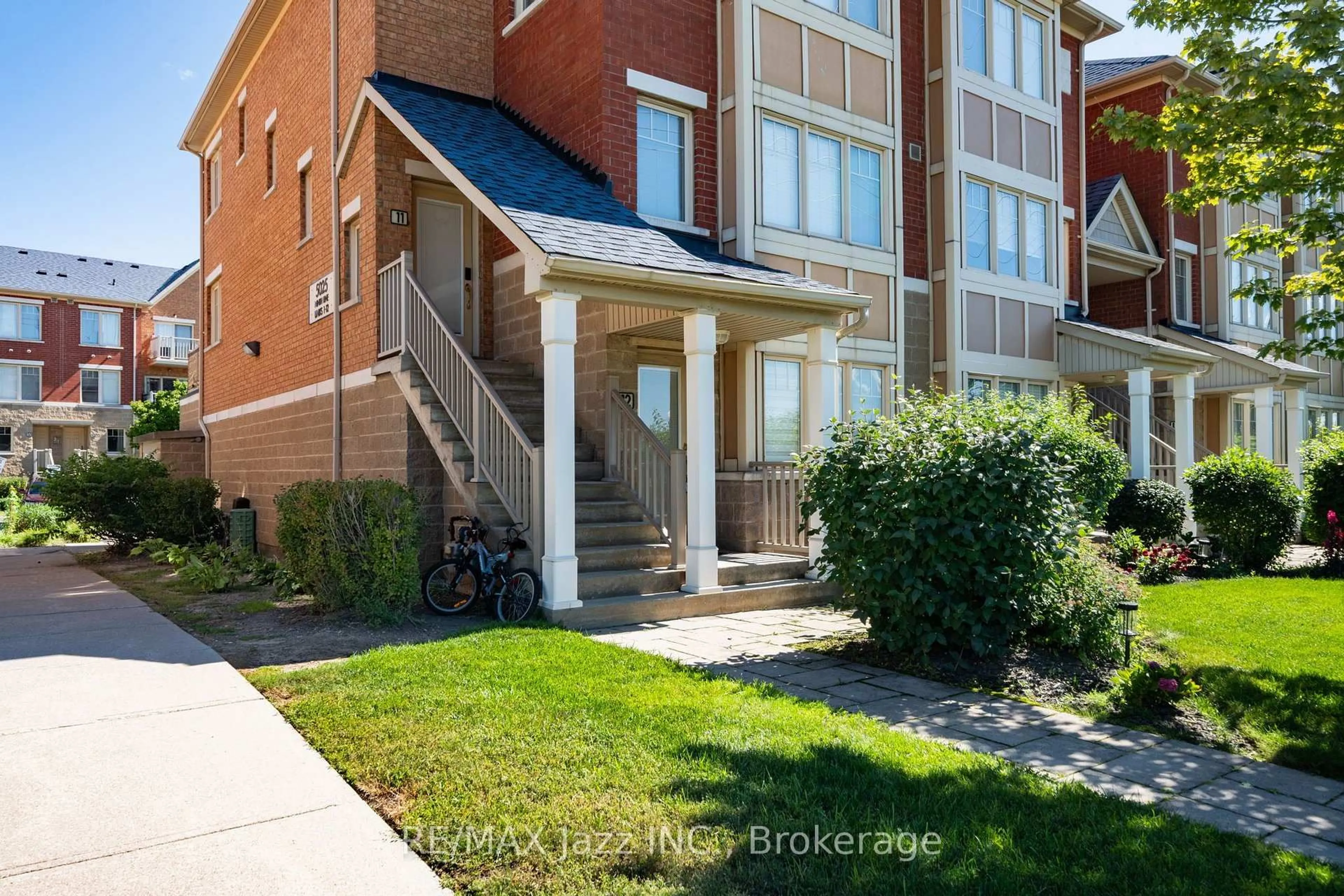 Unknown for 5025 Ninth Line #12, Mississauga Ontario L5M 0E9
