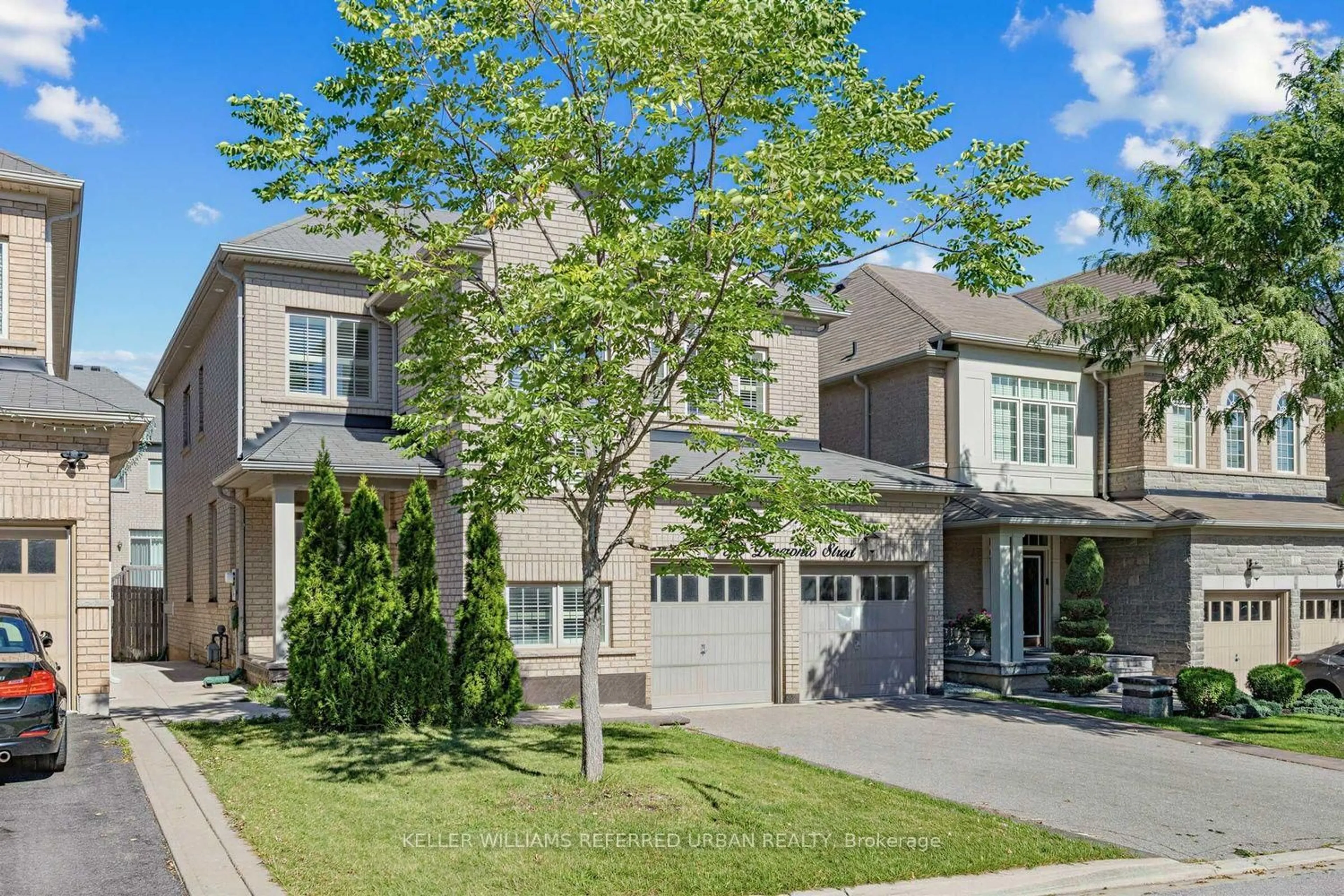 Home with brick exterior material, street for 30 Deseronto St, Brampton Ontario L6X 2Z8