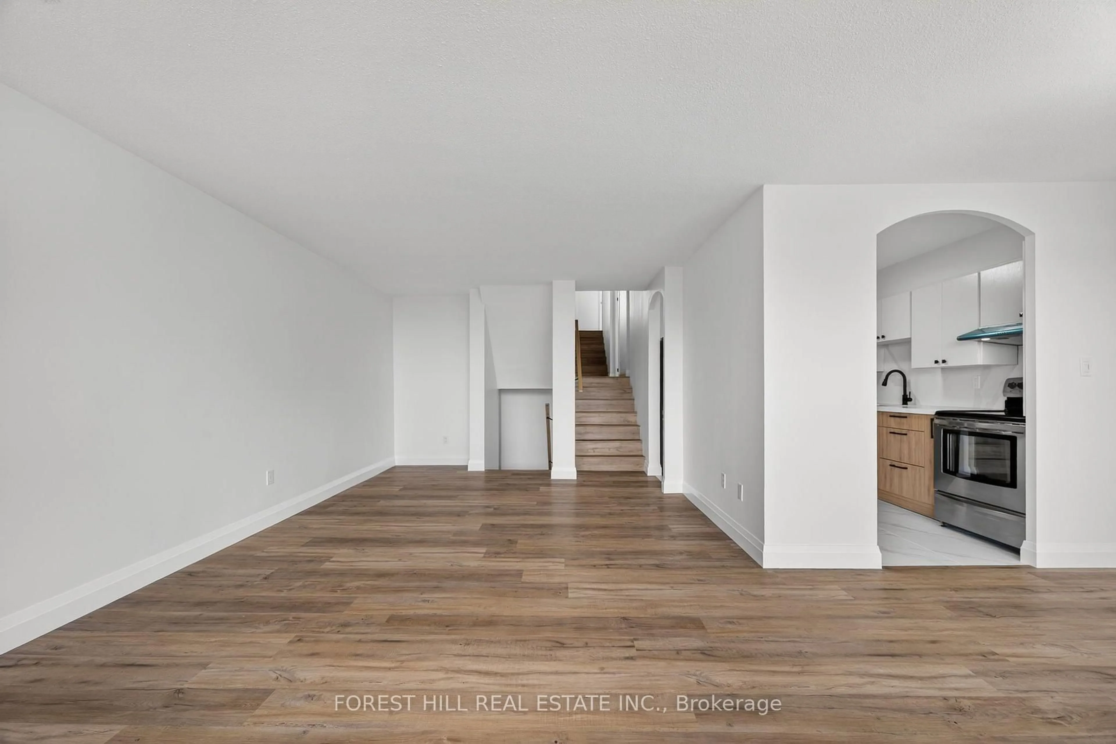 A pic of a room for 11 Wincott Dr #1211, Toronto Ontario M9R 2R9