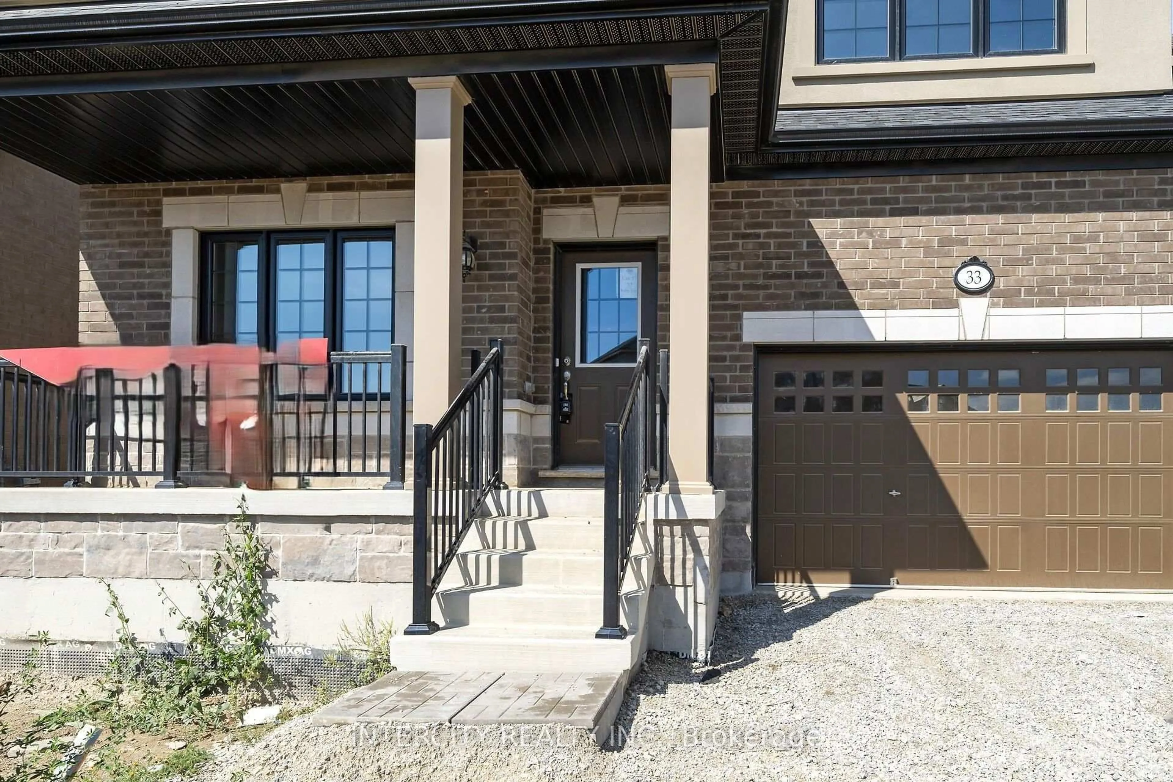 Unknown for 33 Ruby Lane, Halton Hills Ontario L7G 0H6
