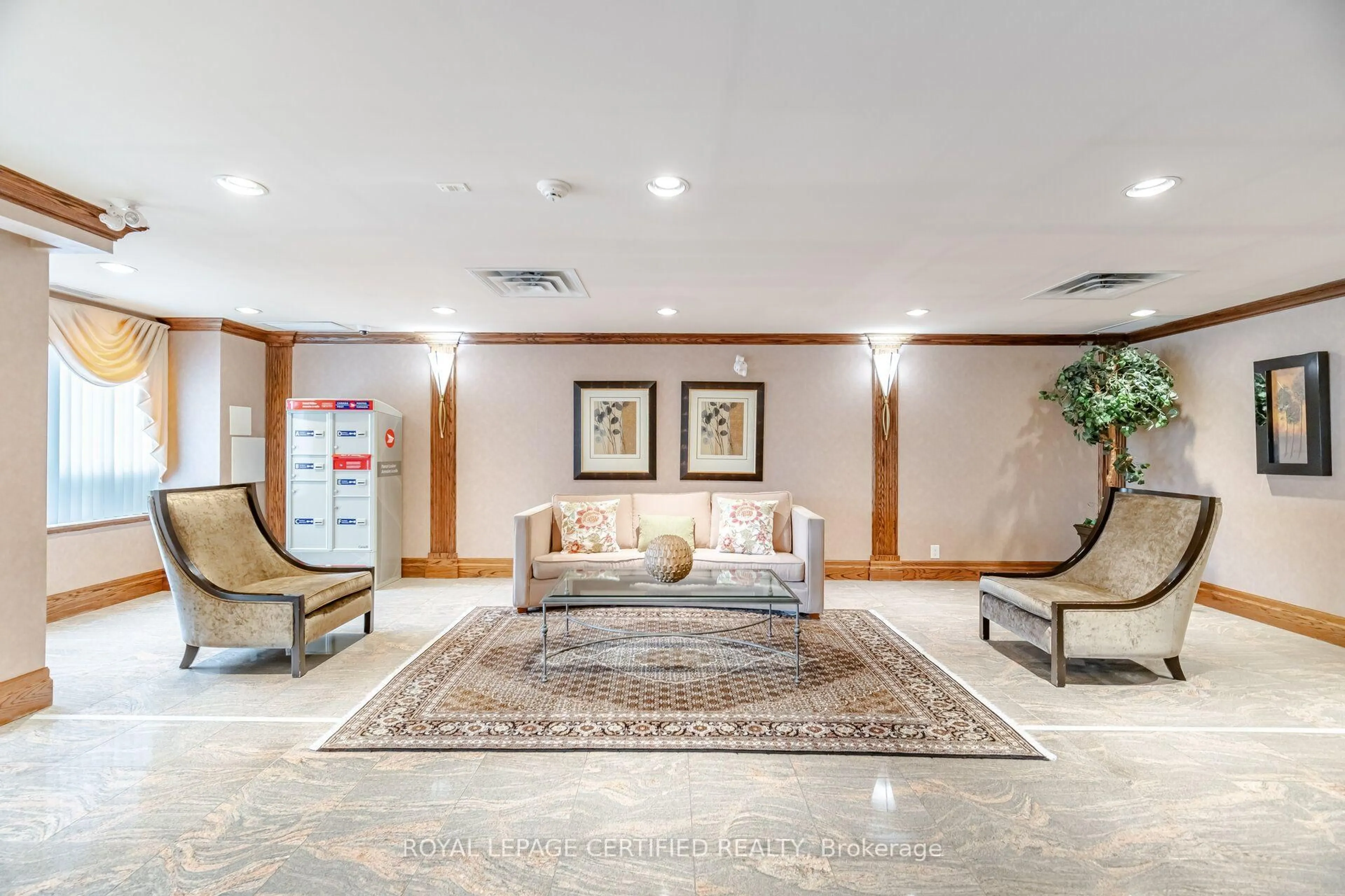 Lobby for 65 Via Rosedale #106, Brampton Ontario L6R 3N8