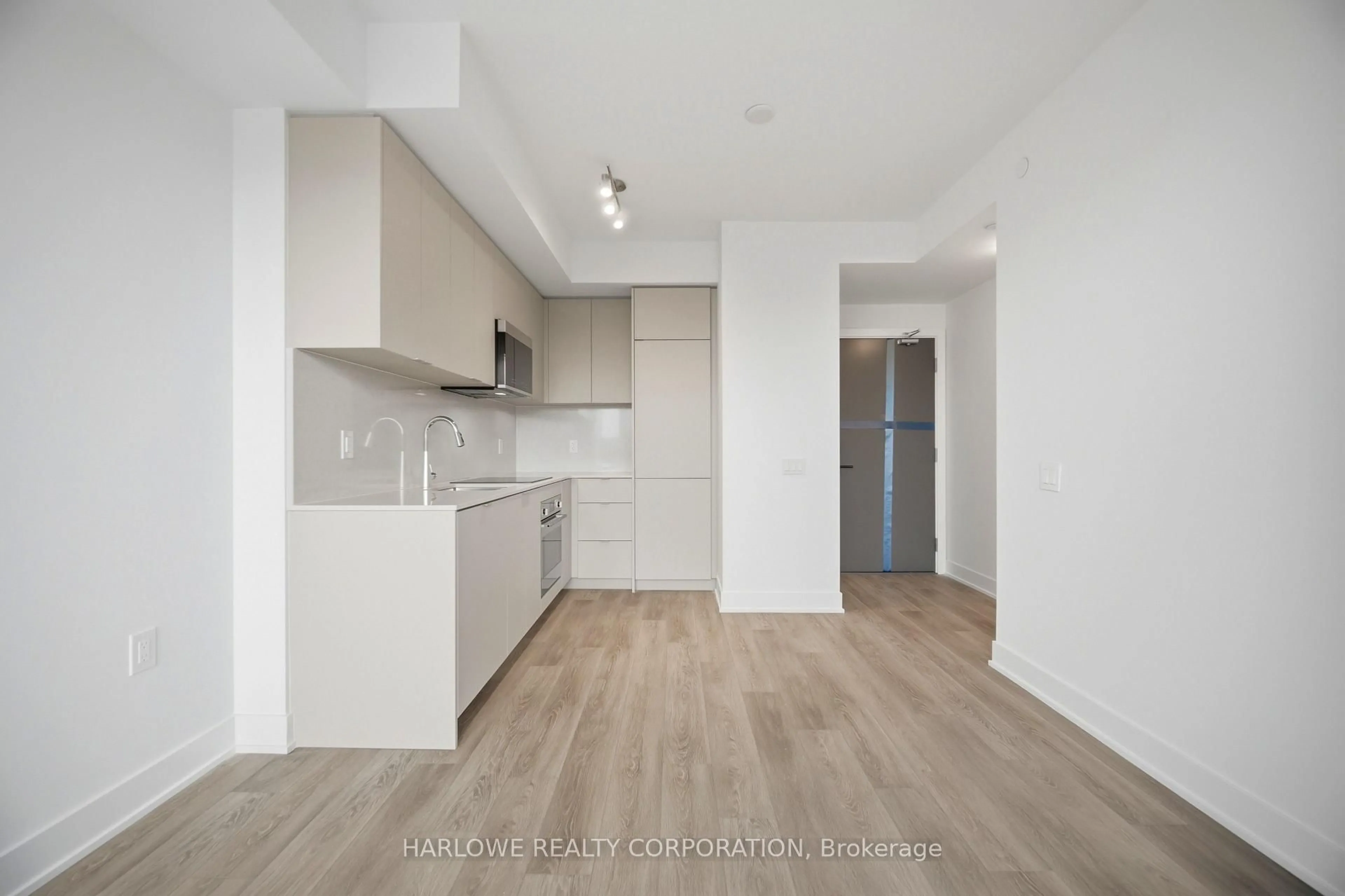 Unknown for 2088 James St #511, Burlington Ontario L7R 0H2