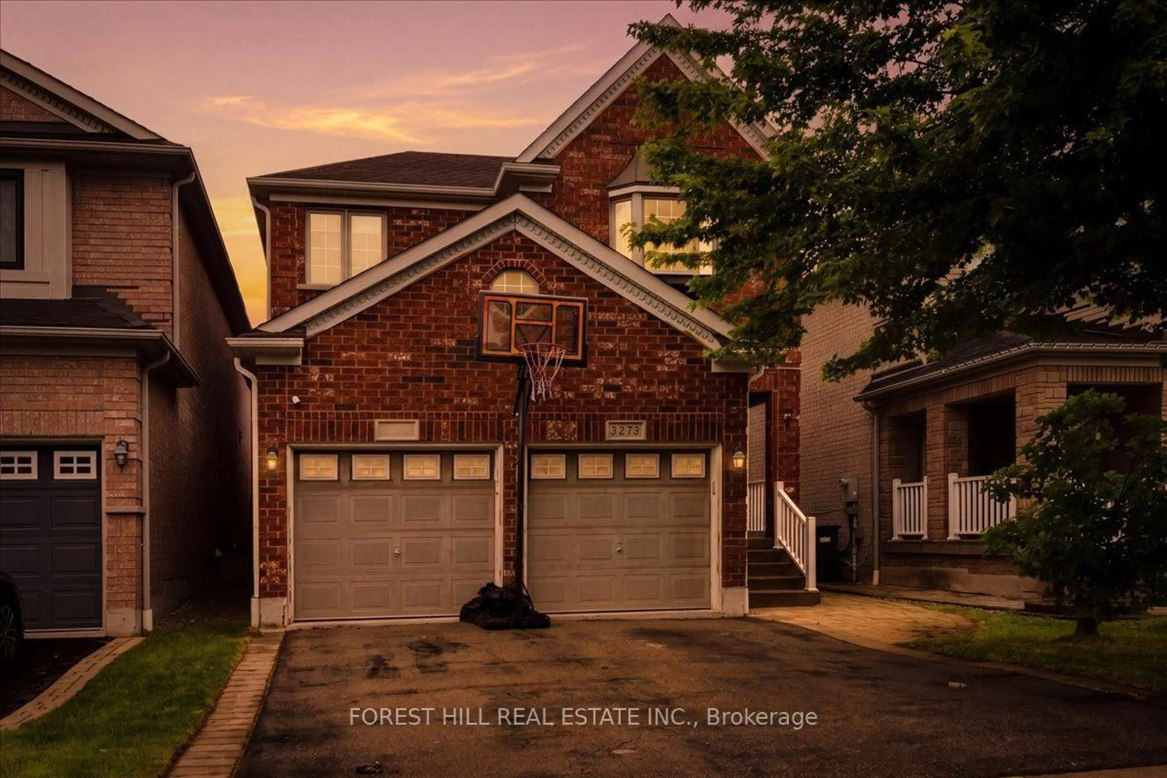 Home with brick exterior material, street for 3273 Respond Rd, Mississauga Ontario L5M 7X5