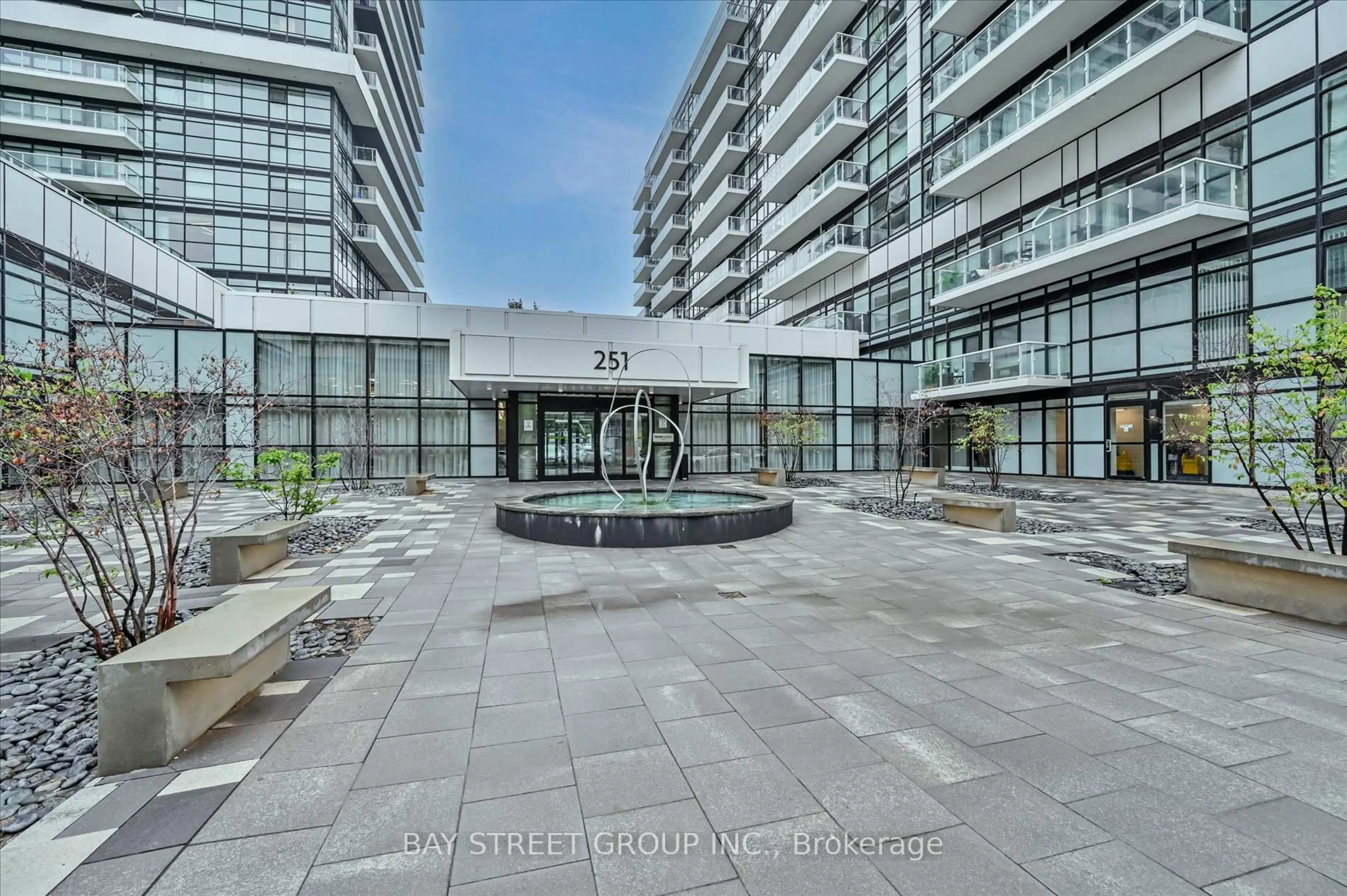Indoor foyer for 251 Manitoba St #1604, Toronto Ontario M8Y 0C7