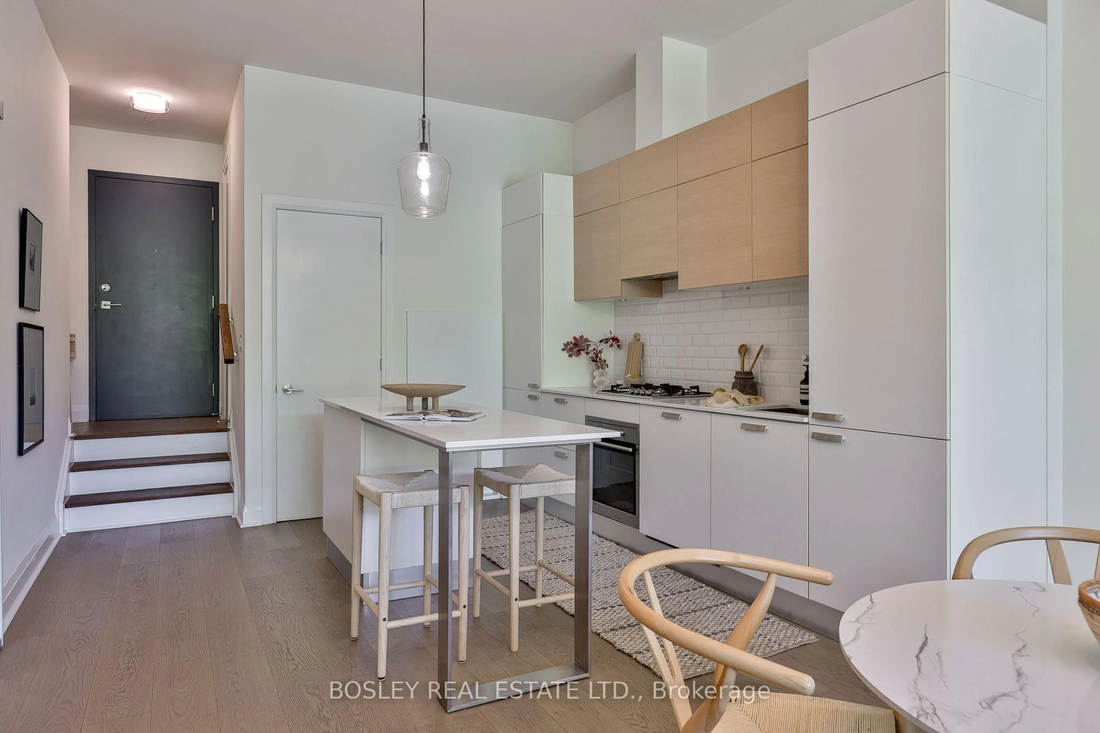 Contemporary kitchen, unknown for 245 Perth Ave #102, Toronto Ontario M6P 3X9