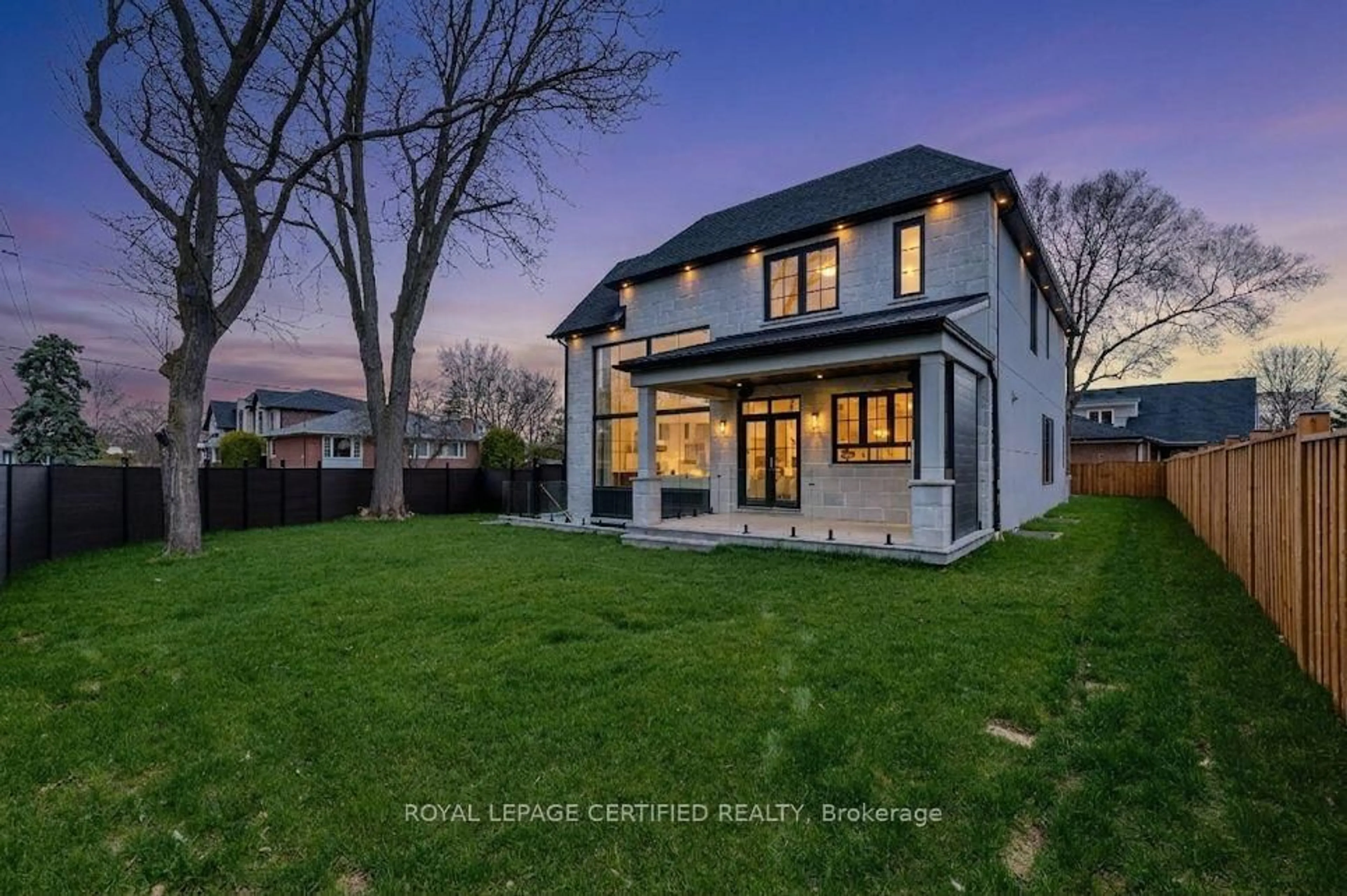 Home with brick exterior material, street for 1404 Waverly Ave, Oakville Ontario L6L 2S3