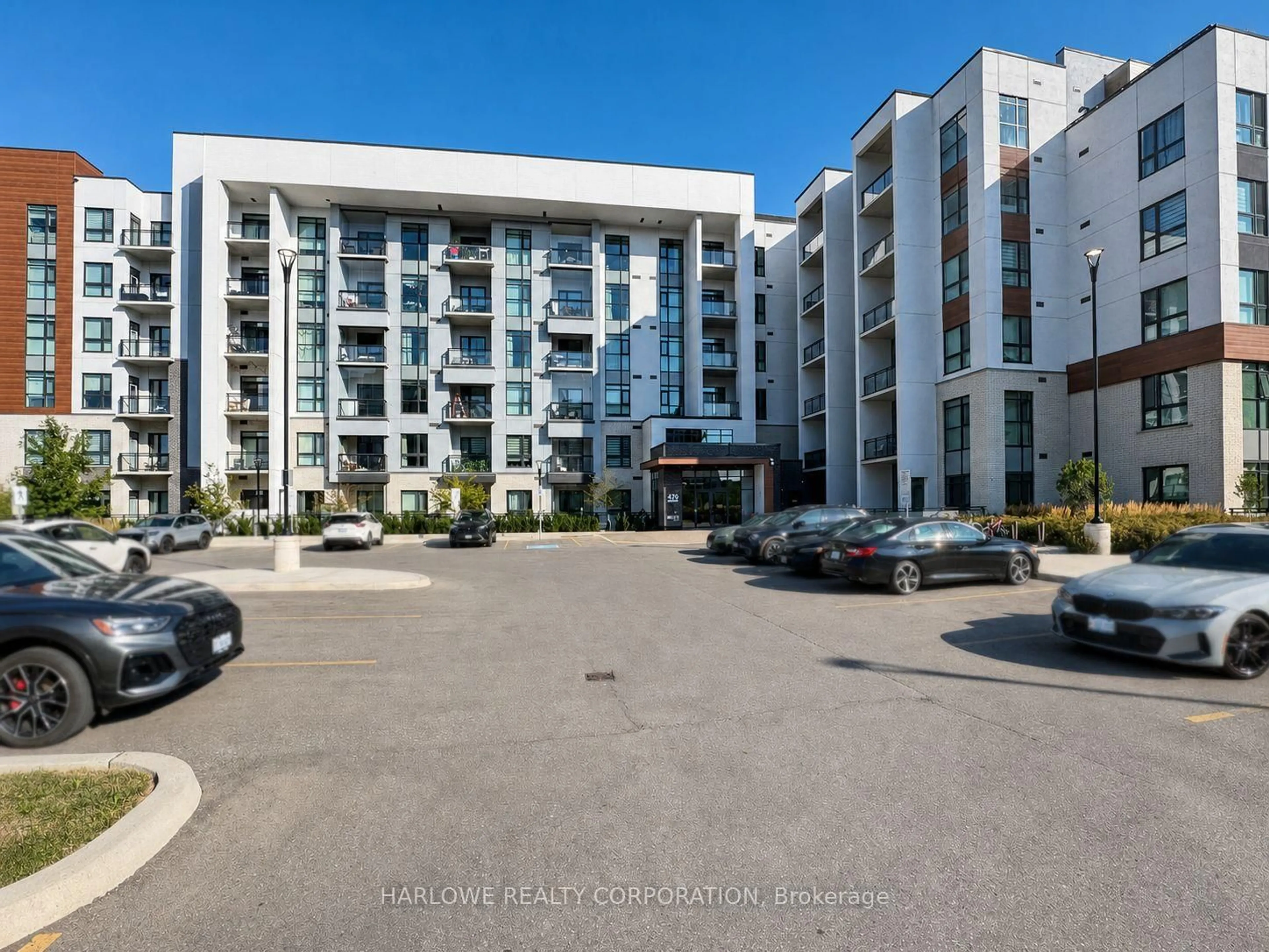 A pic from outside/outdoor area/front of a property/back of a property/a pic from drone, street for 470 Gordon Krantz Ave #515, Milton Ontario L9E 1Z3