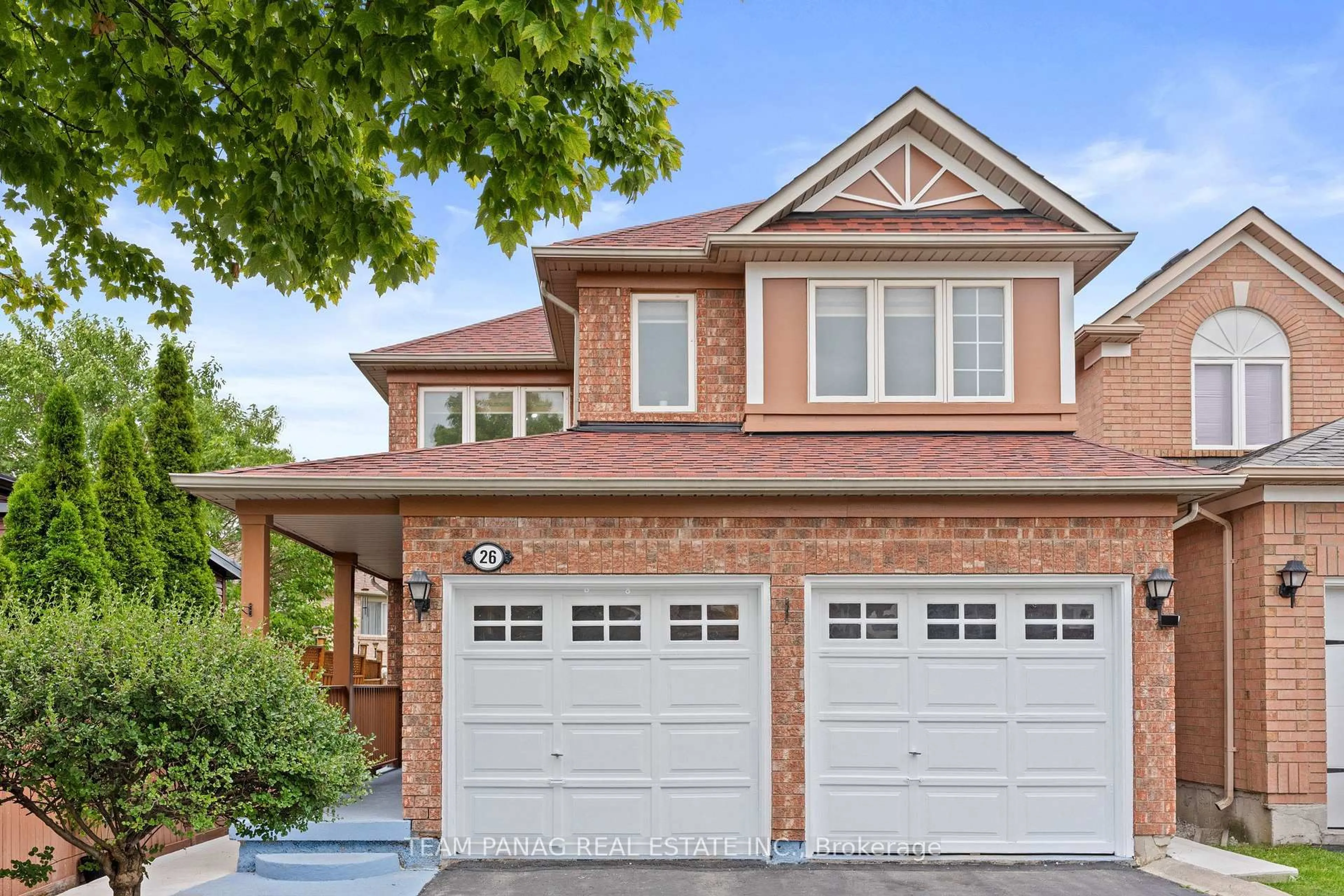 Home with brick exterior material, street for 26 Narrow Valley Cres, Brampton Ontario L6R 2M6