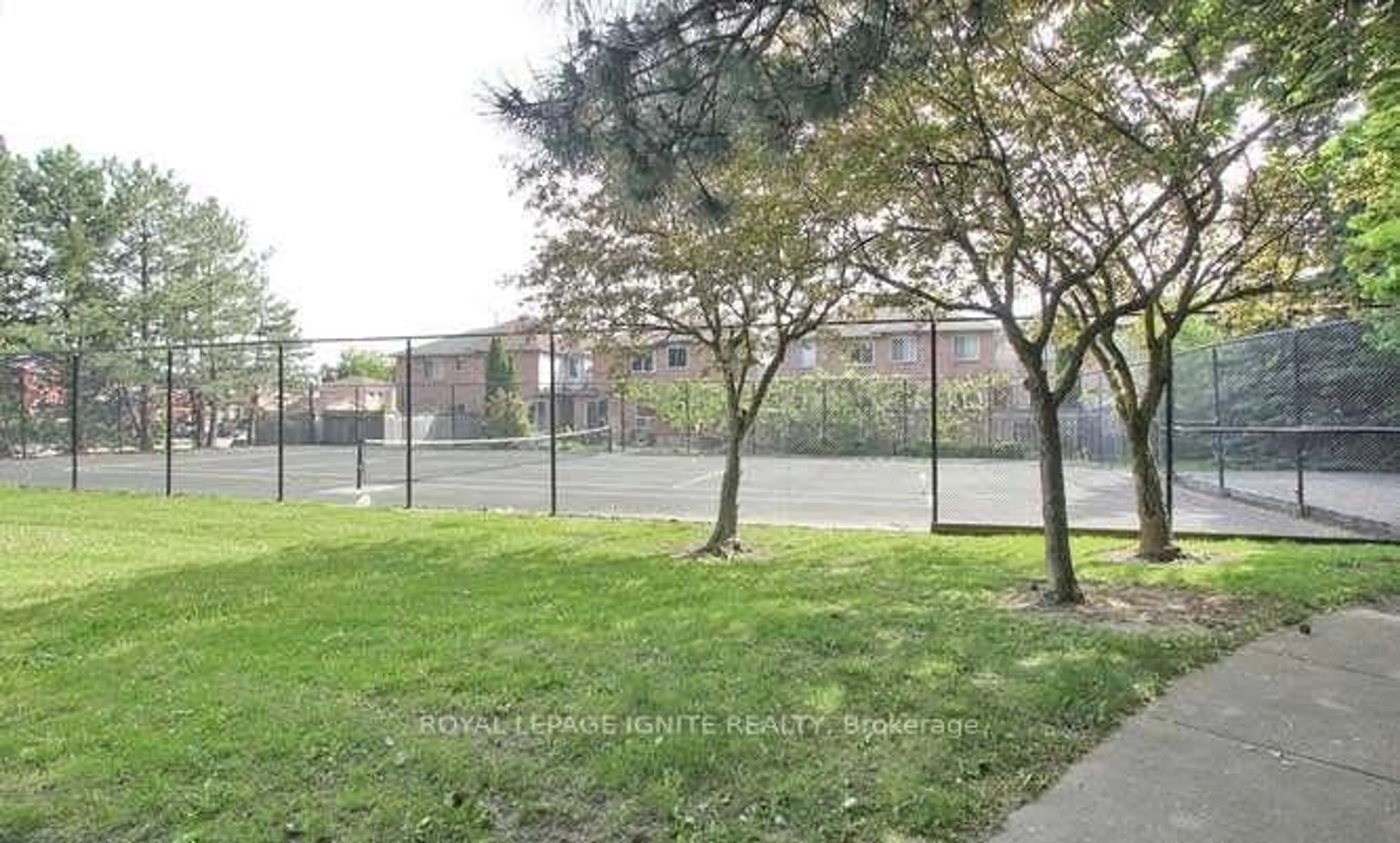 Patio, unknown for 10 Malta Ave #503, Brampton Ontario L6Y 4G6