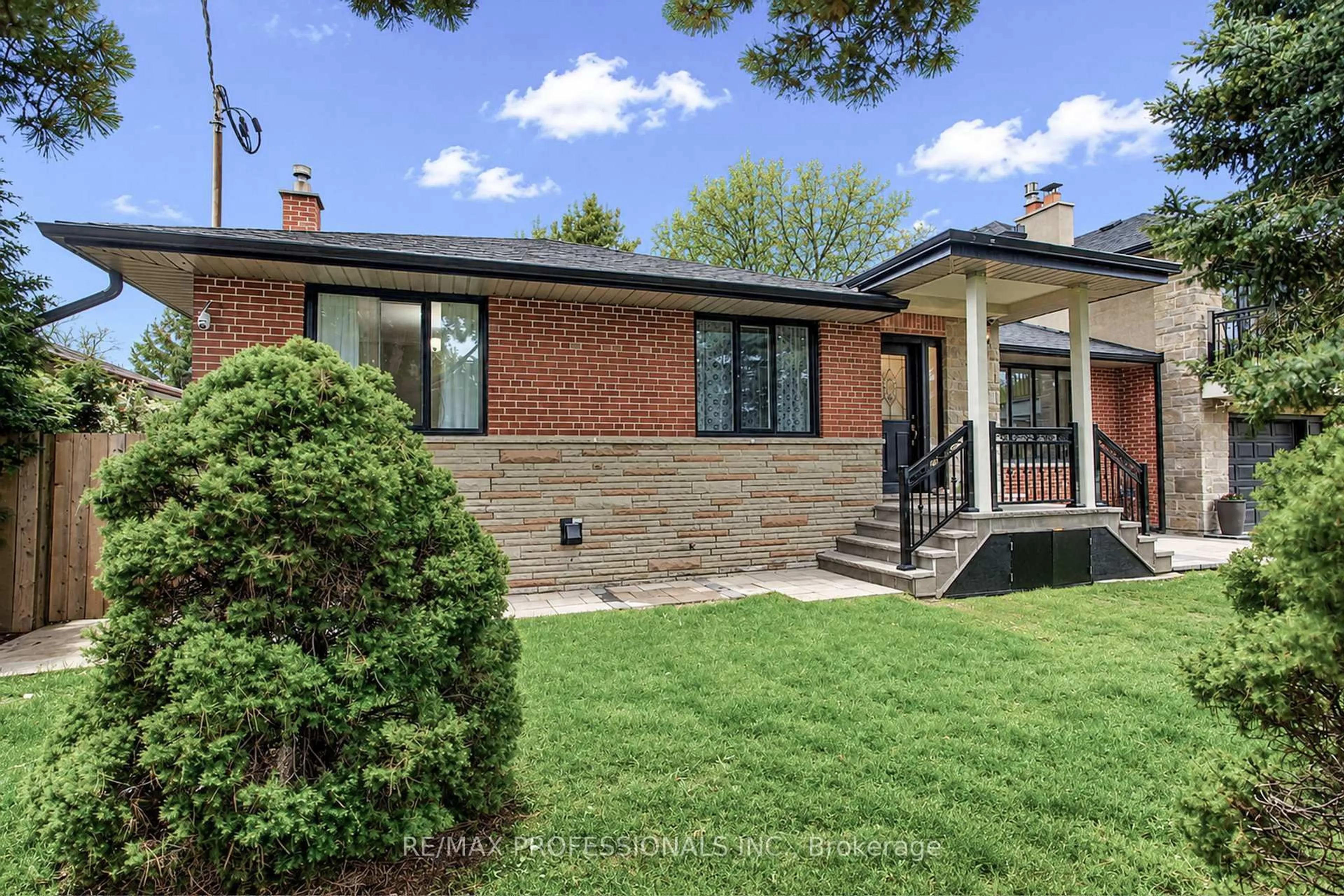 Home with brick exterior material, street for 40 Cowley Ave, Toronto Ontario M9B 2E3