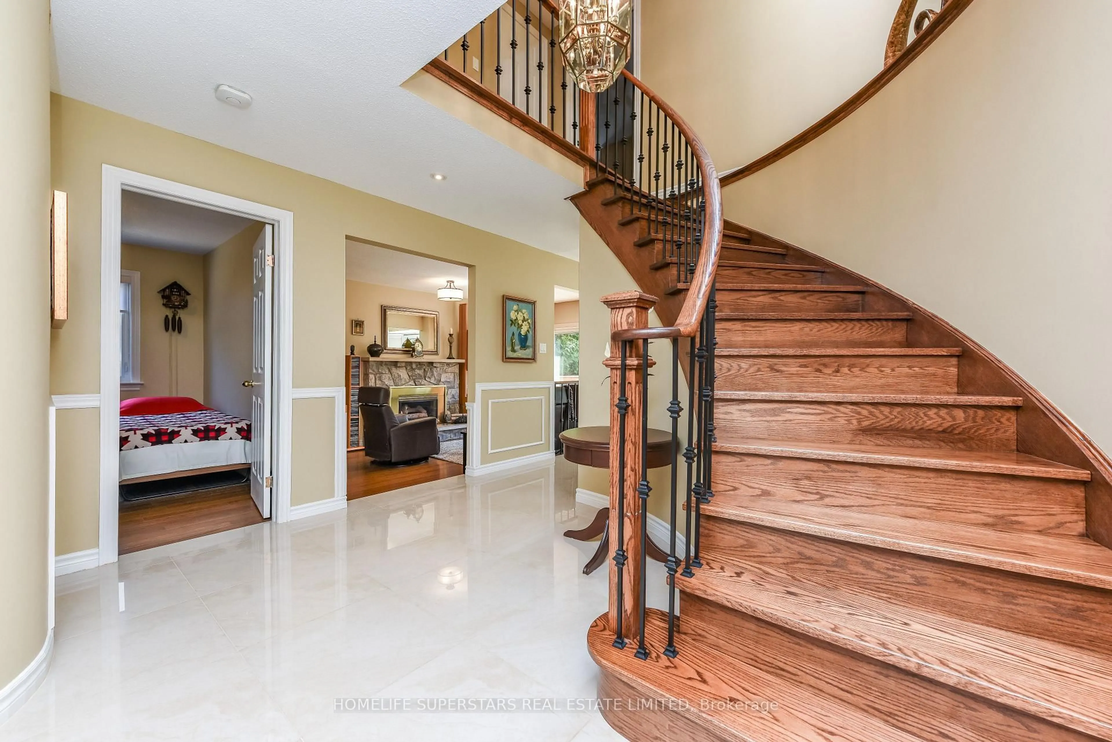 Unknown for 168 River Oaks Blvd, Oakville Ontario L6H 5N7